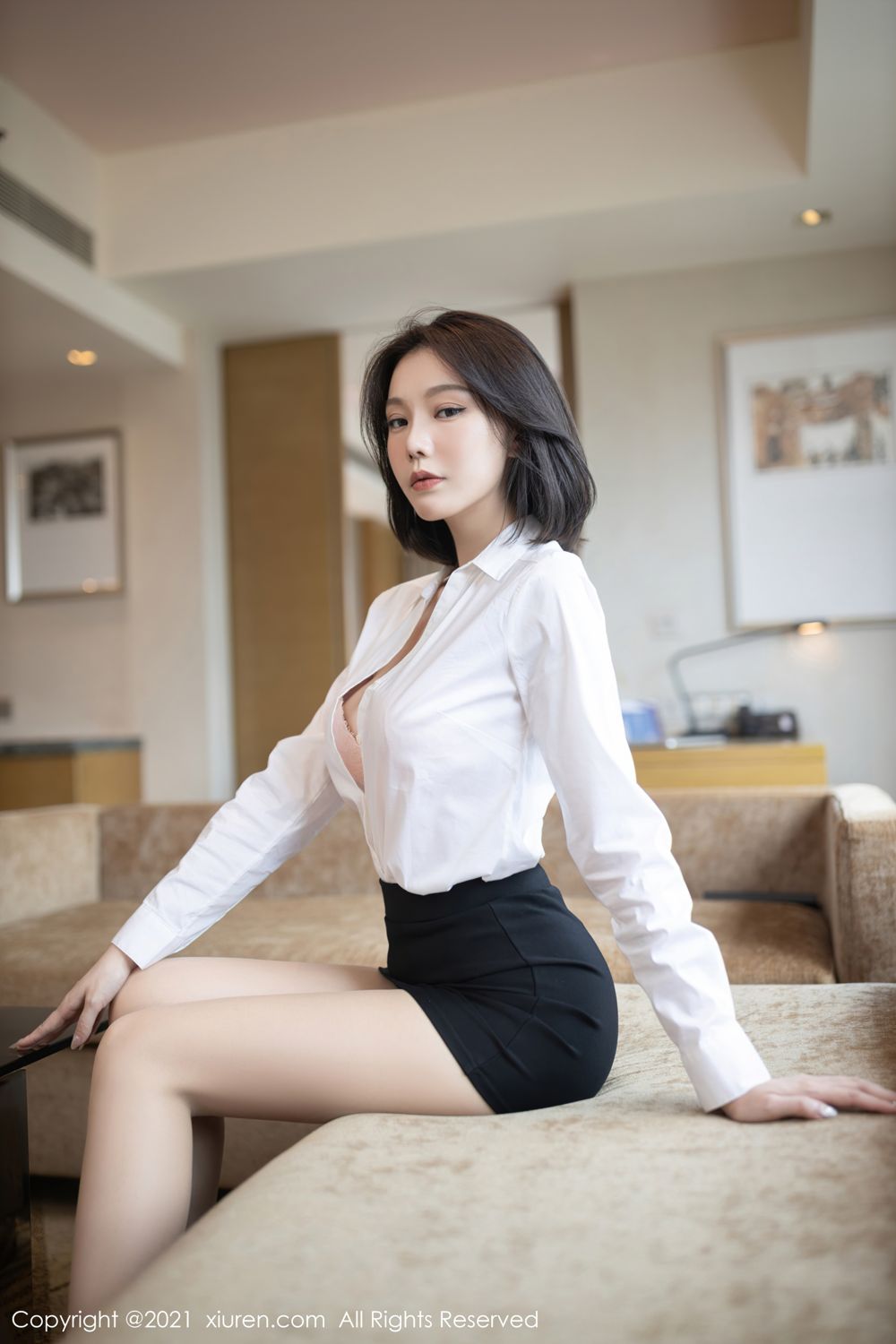 安然Maleah的职业装 浑然天成完美搭配