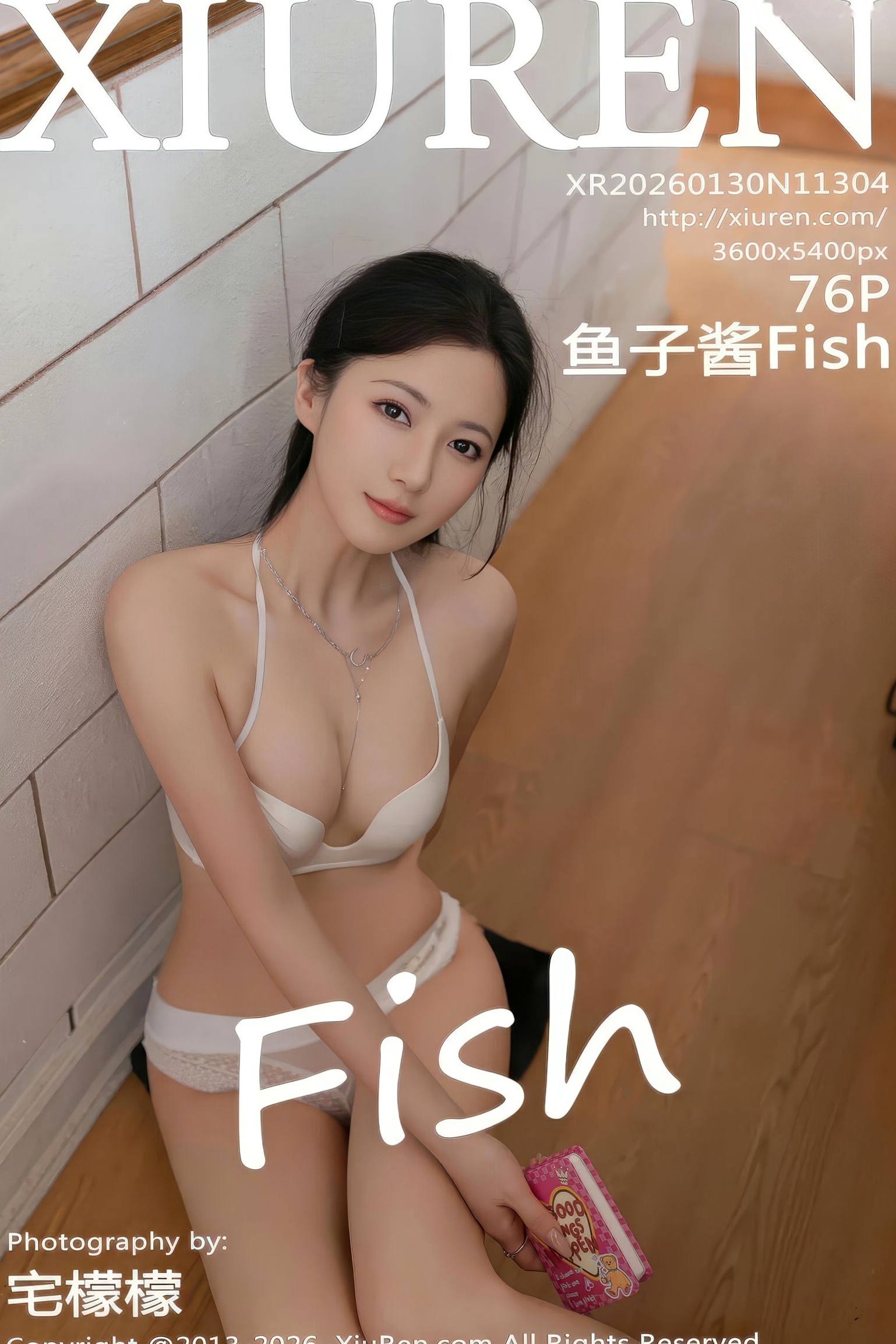 XiuRen秀人网-11304-鱼子酱Fish-咖啡馆绝美私房大尺度白领制服丝袜长腿性感尤物-2026.01.30