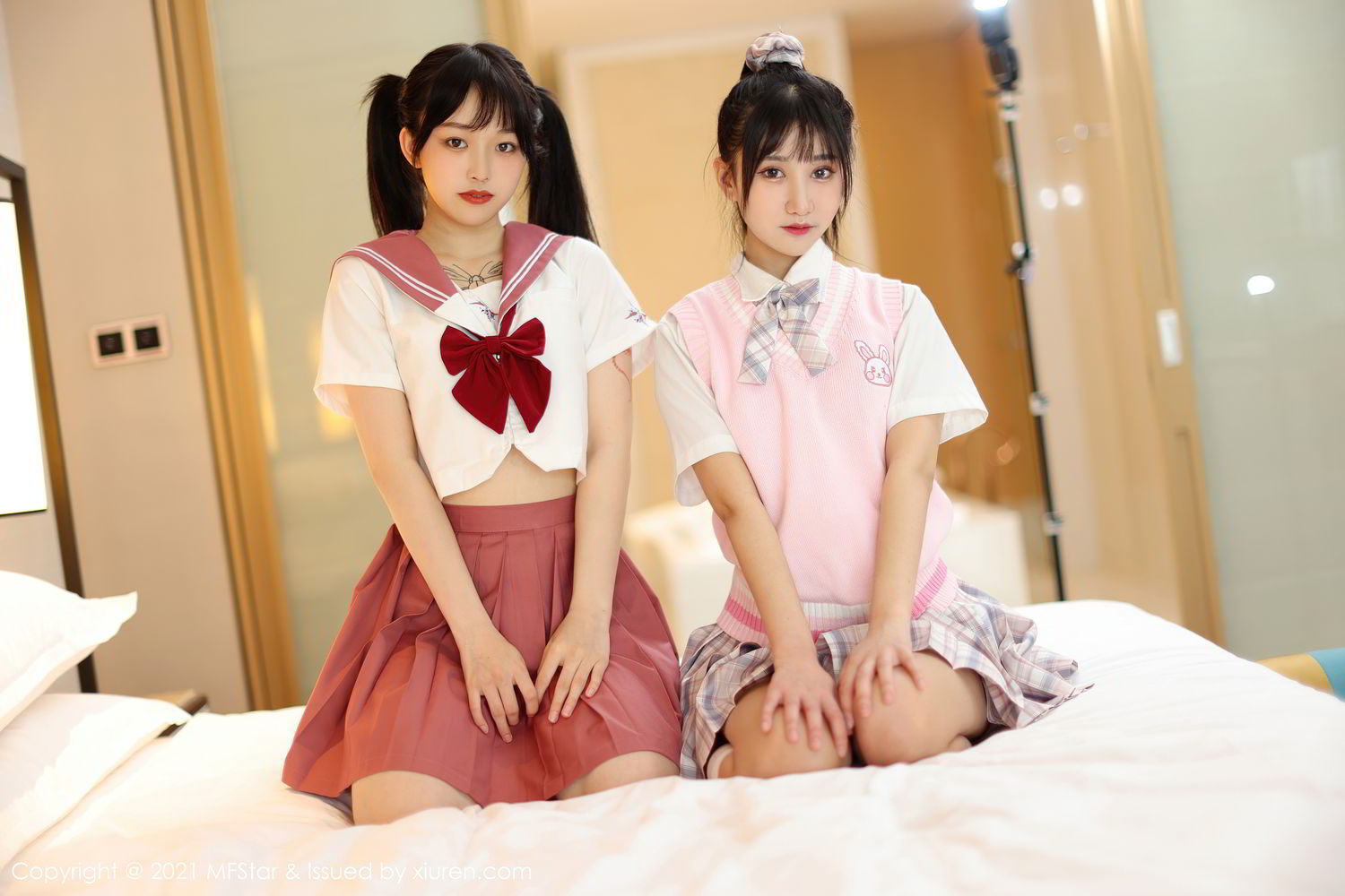清纯可人软妹子 经典的JK制服