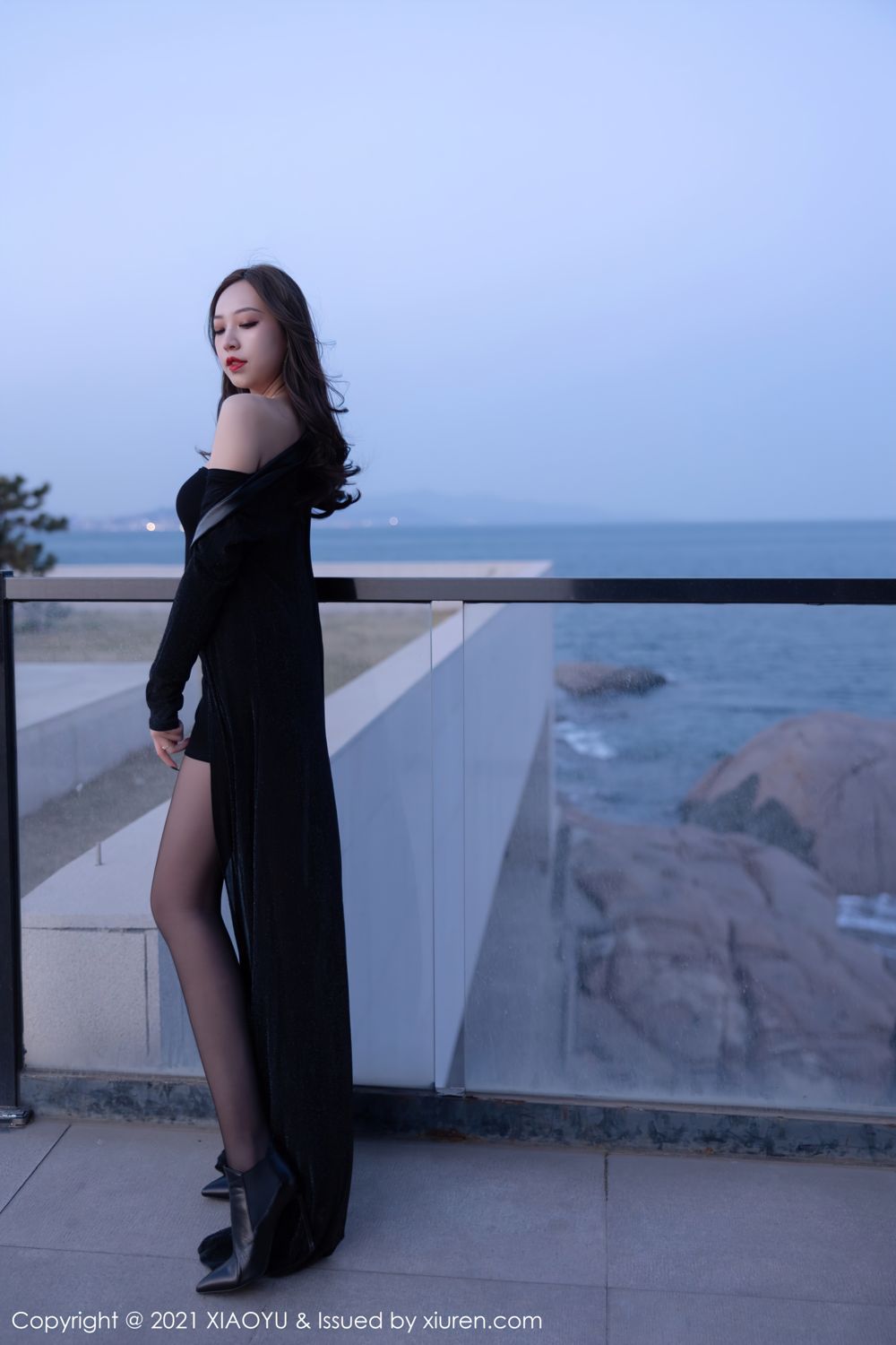 冷艳女神郑颖姗 魅惑的黑色服饰