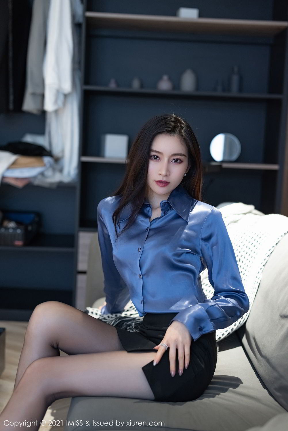 气质美女Vanessa 华丽典雅的职场OL