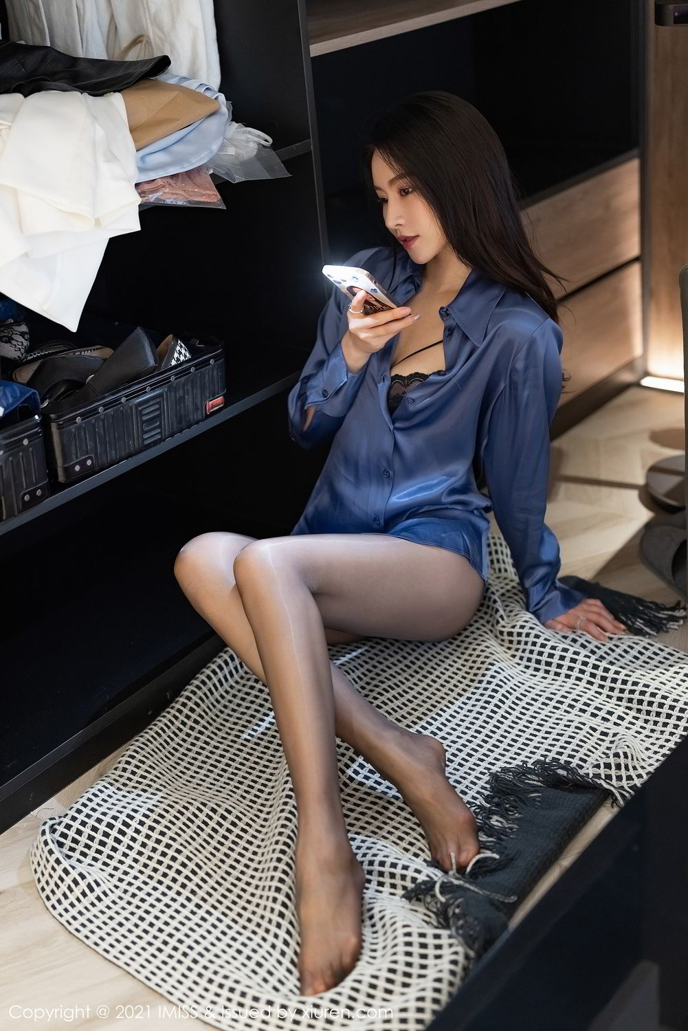 气质美女Vanessa 华丽典雅的职场OL