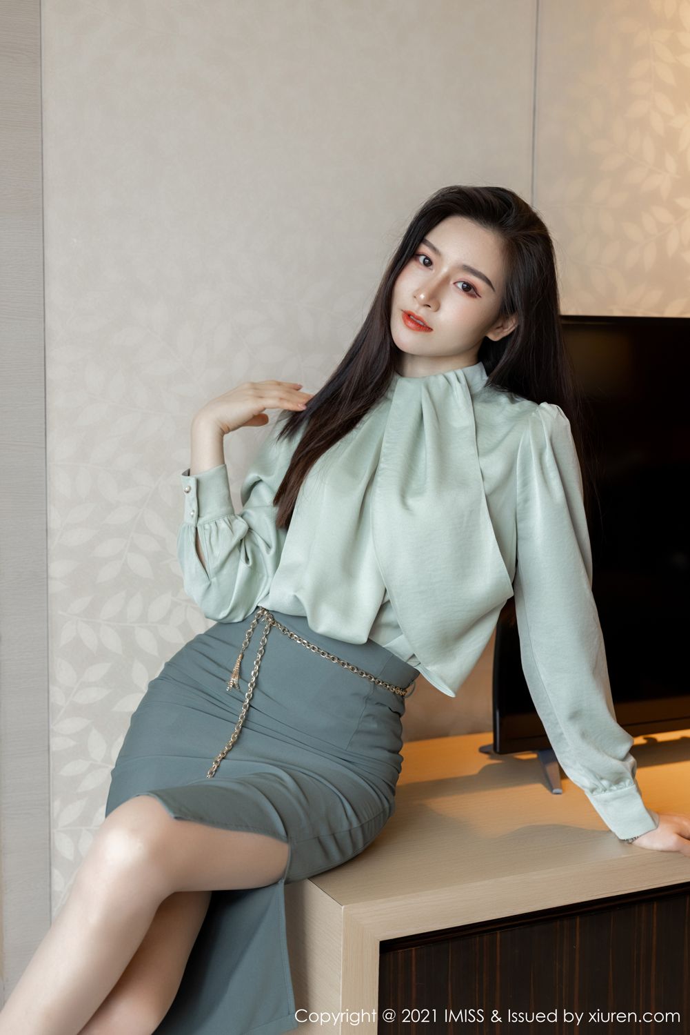 气质美女Vanessa 洁白如玉袅袅动人