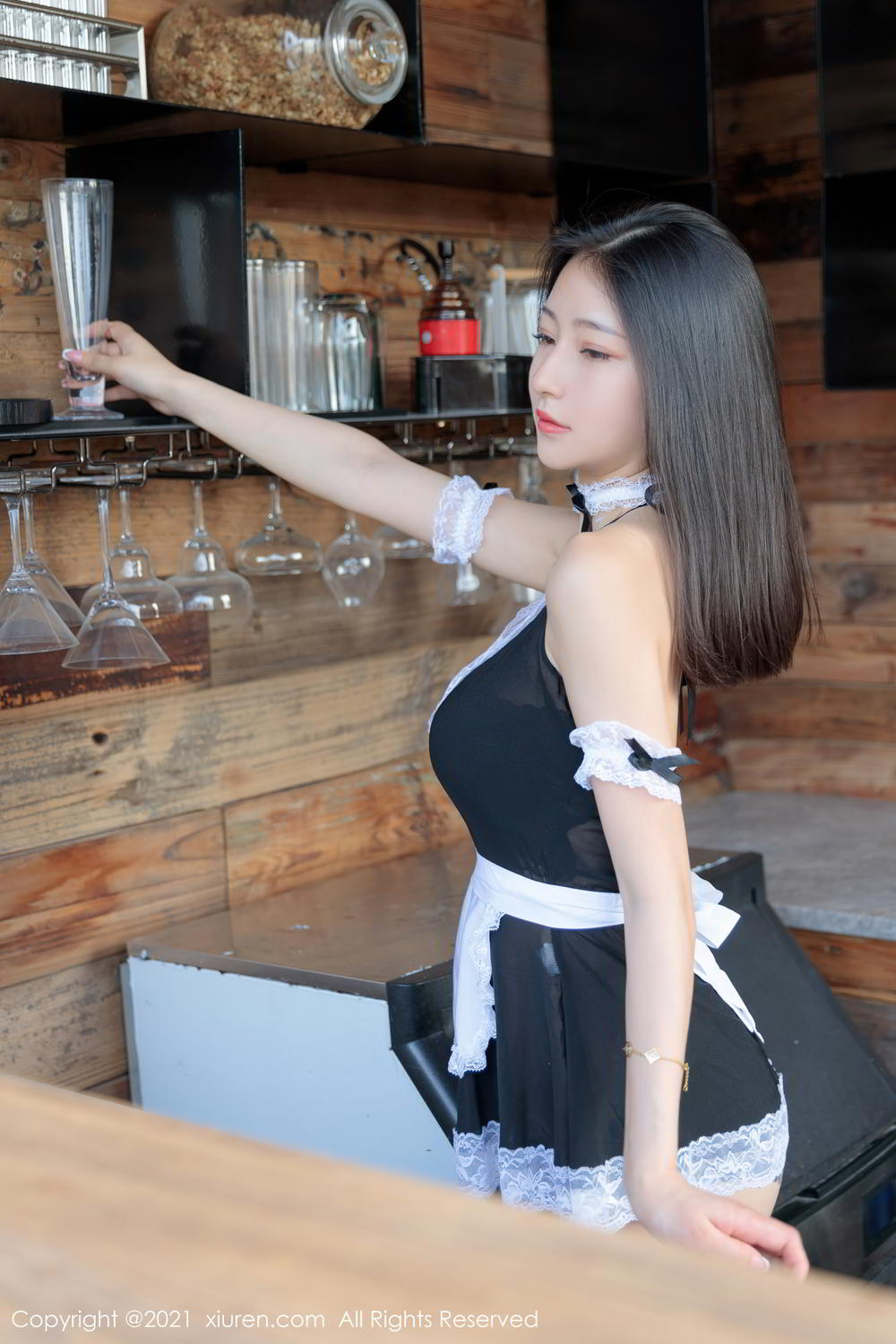 新晋女神熊小诺 居家蕾丝女仆