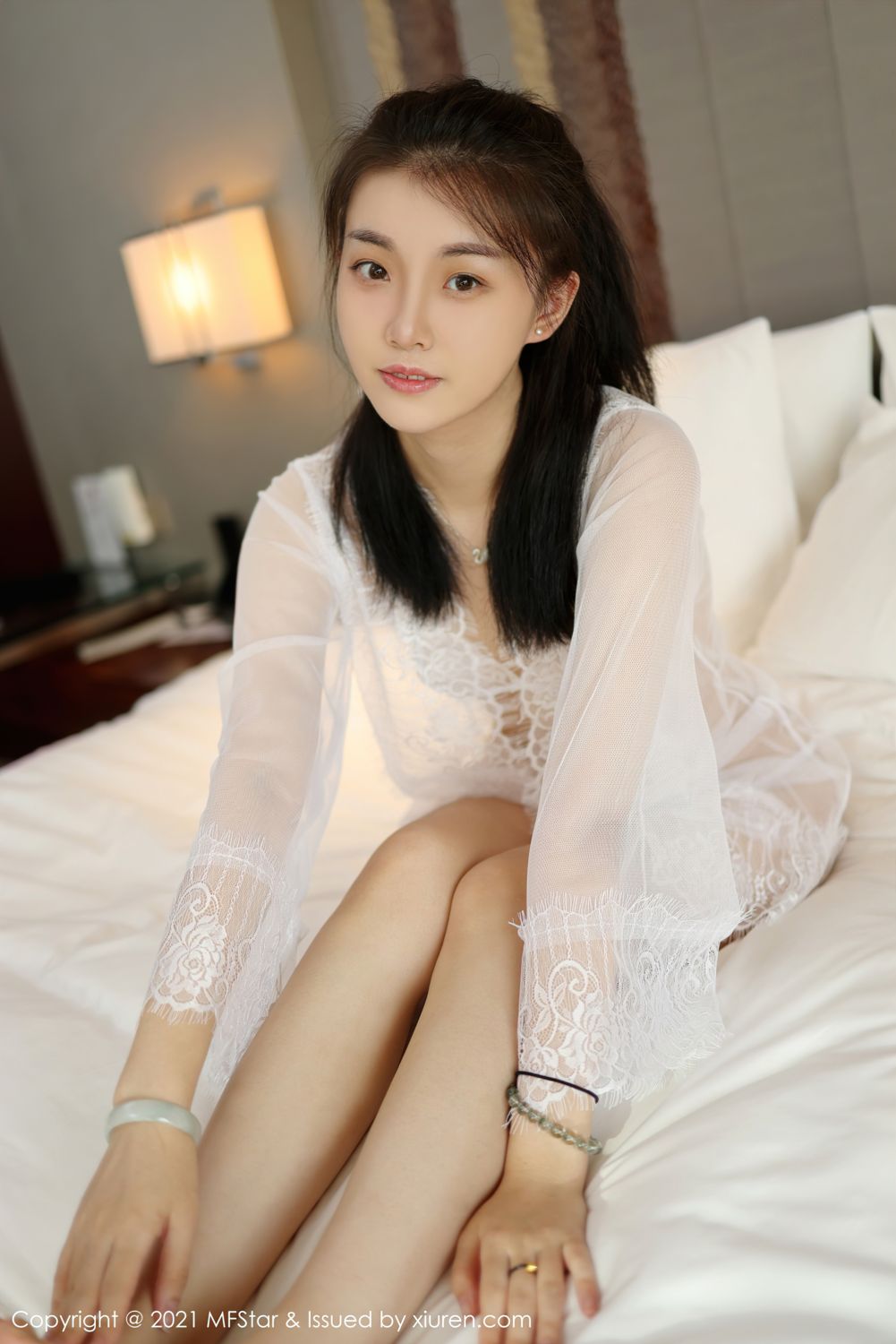 新人模特一颗甜蛋黄 居家女友睡衣系列