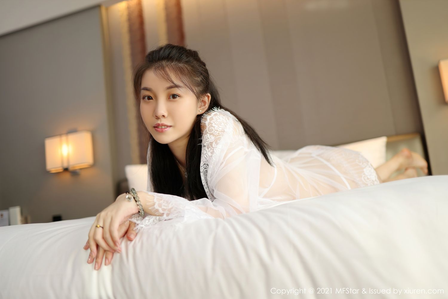 新人模特一颗甜蛋黄 居家女友睡衣系列