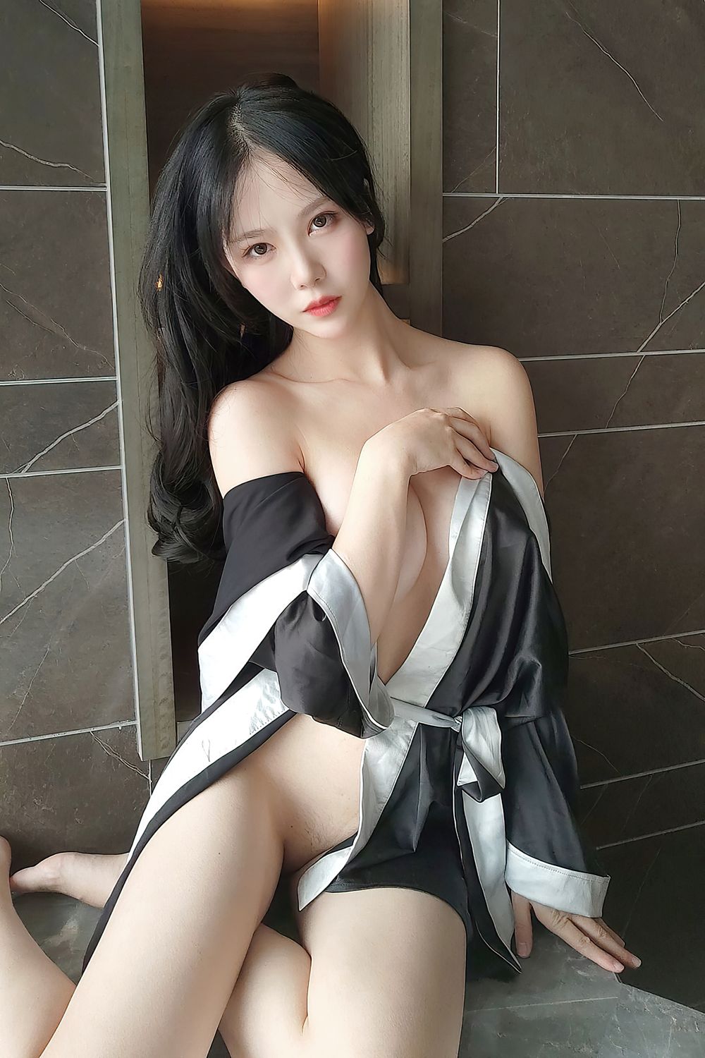 抖娘利世今夜不归