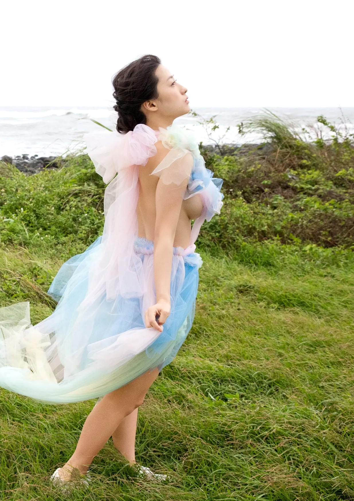 澄田綾乃 - 純愛:清新户外与居家性感私房写真