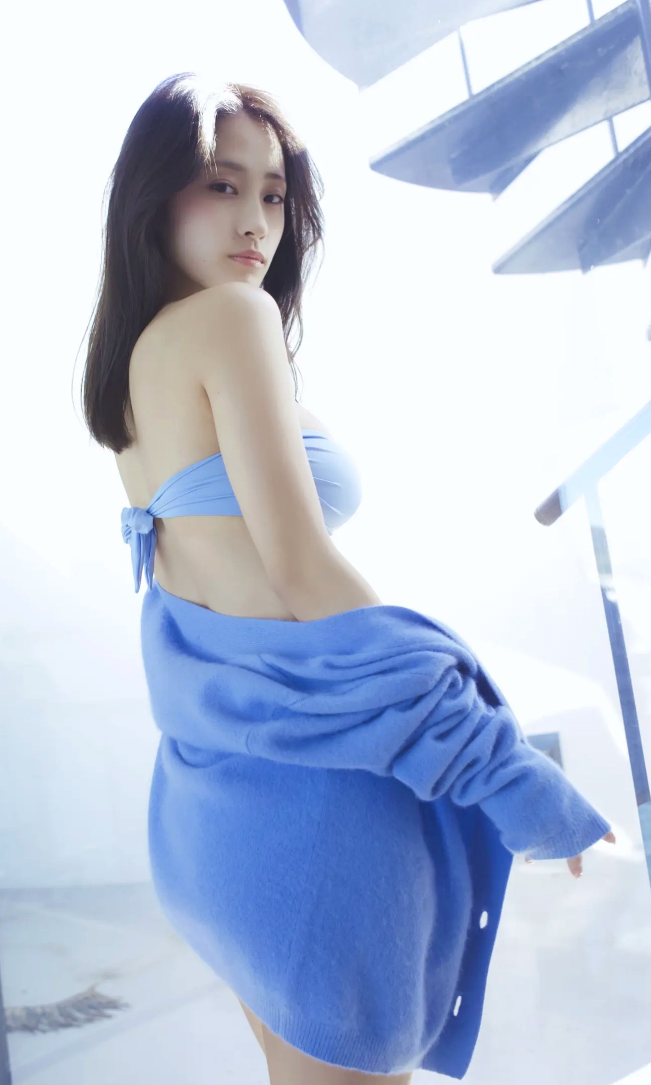 澄田綾乃 - あっぷるぱ~い 户外毛衣清新治愈与性感比基尼写真