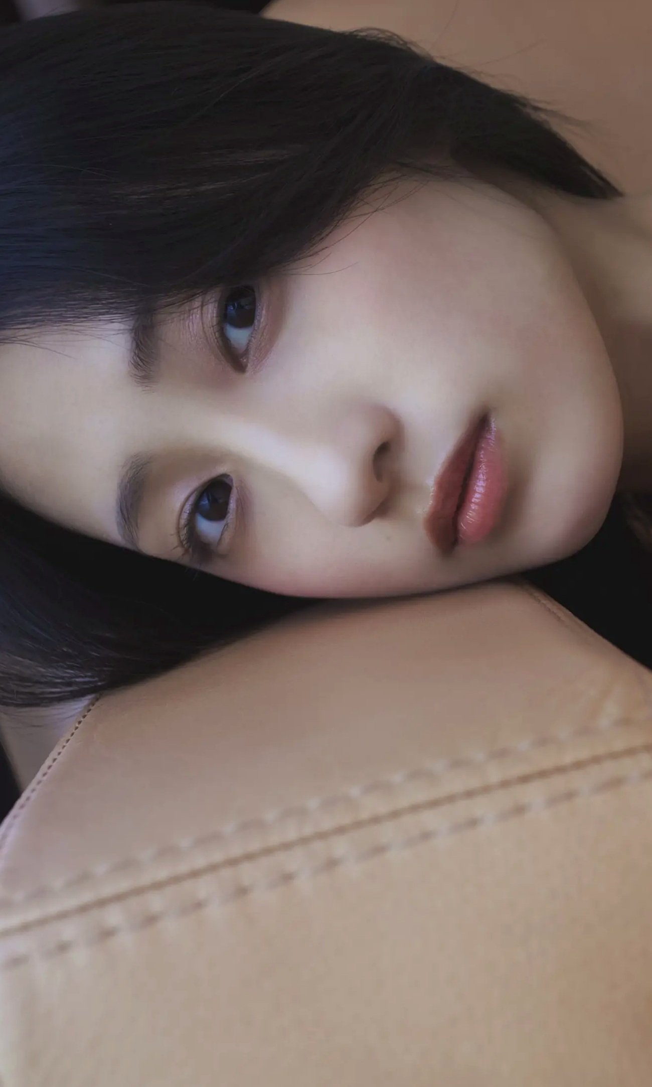 澄田綾乃 - あっぷるぱ~い 户外毛衣清新治愈与性感比基尼写真