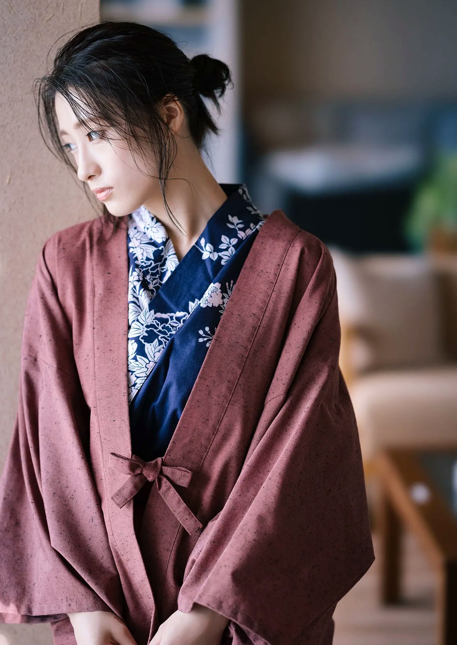澄田綾乃《究極美姉湯2022》温泉比基尼与私房蕾丝内衣性感写真