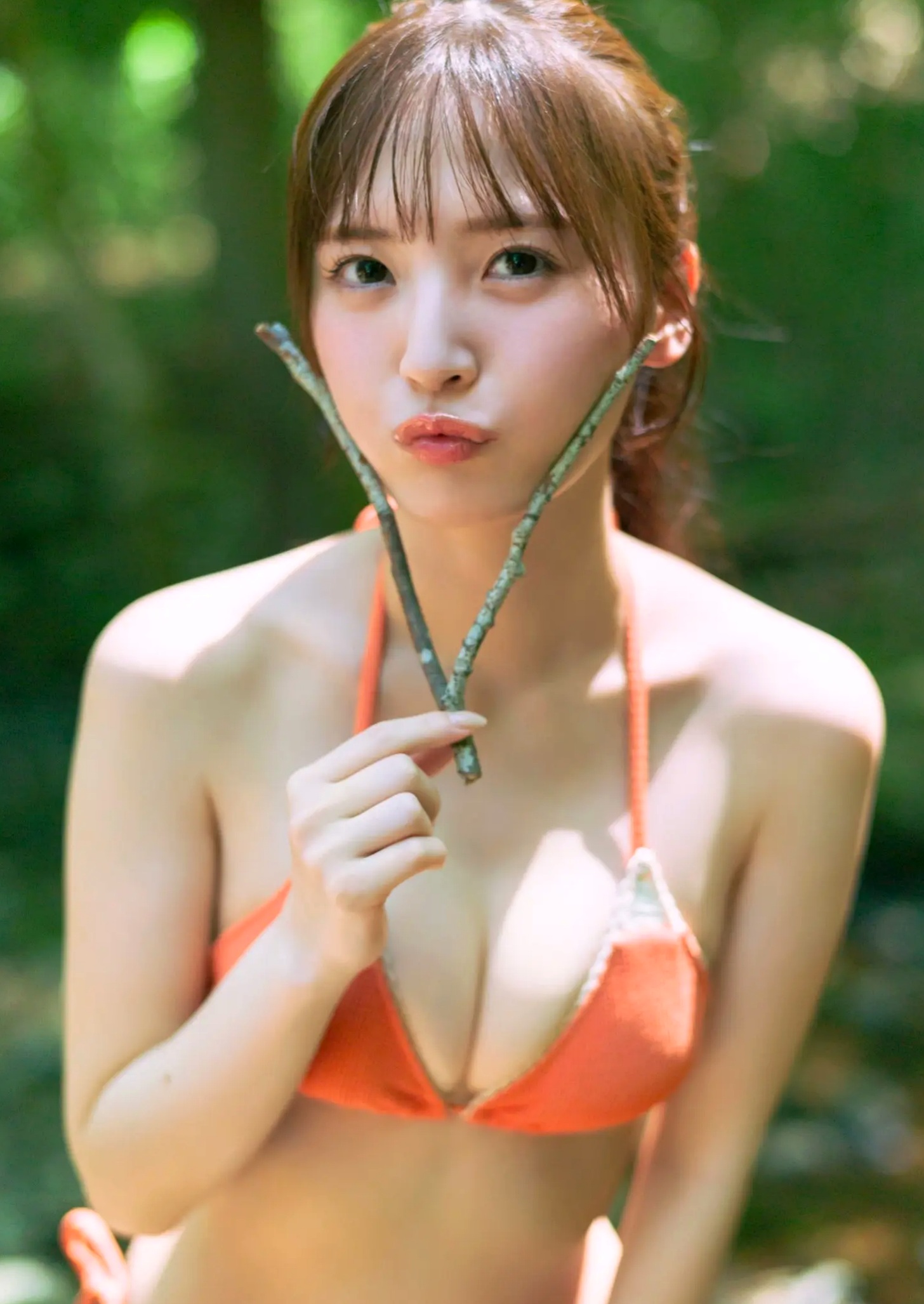 由良ゆら - “ゆらゆら”しないの…… 日系清纯比基尼与浴室家居私房写真