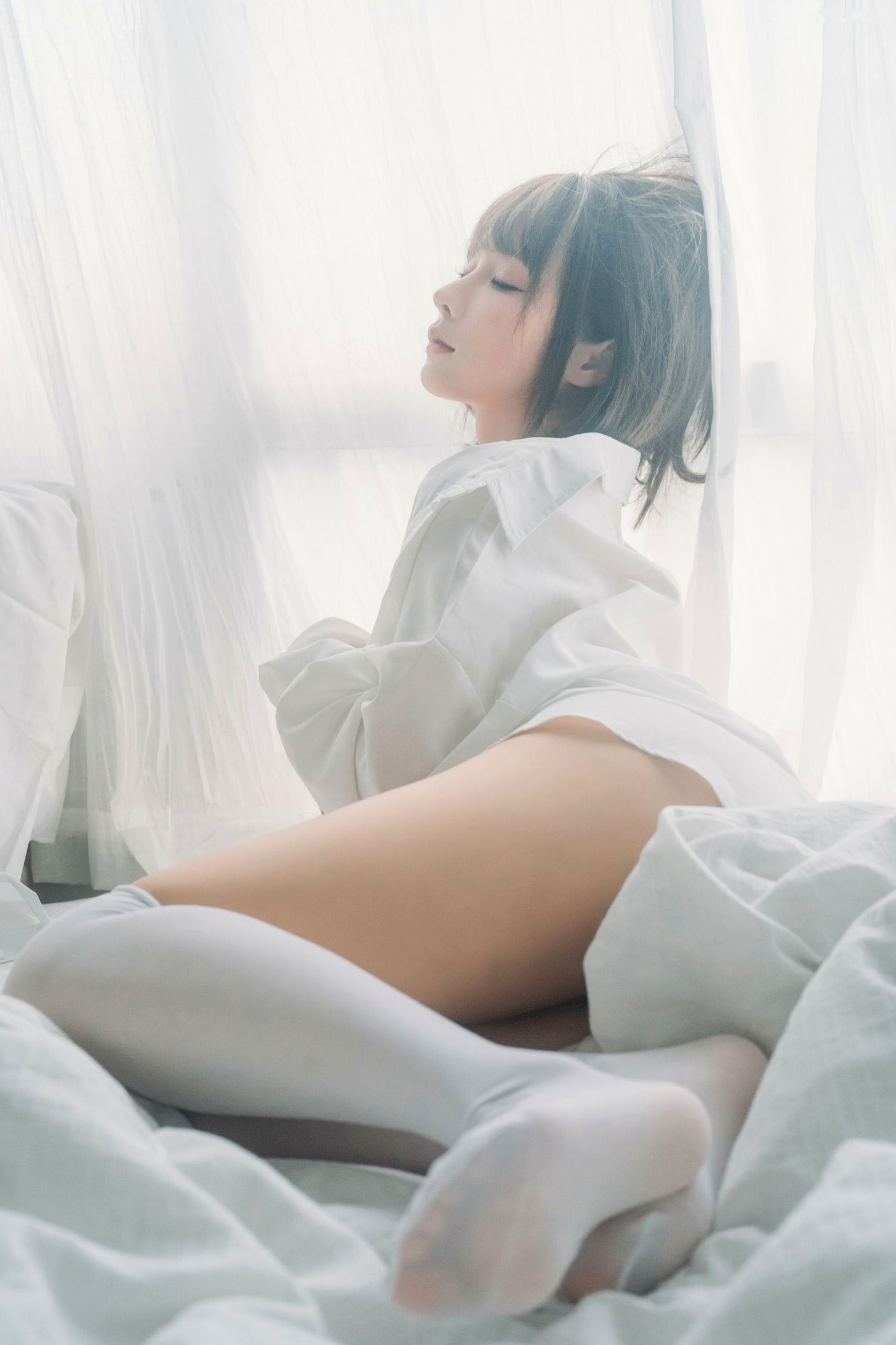 蠢沫沫-衬衫窝 窗边宽松白衬衫清纯性感私房诱惑写真
