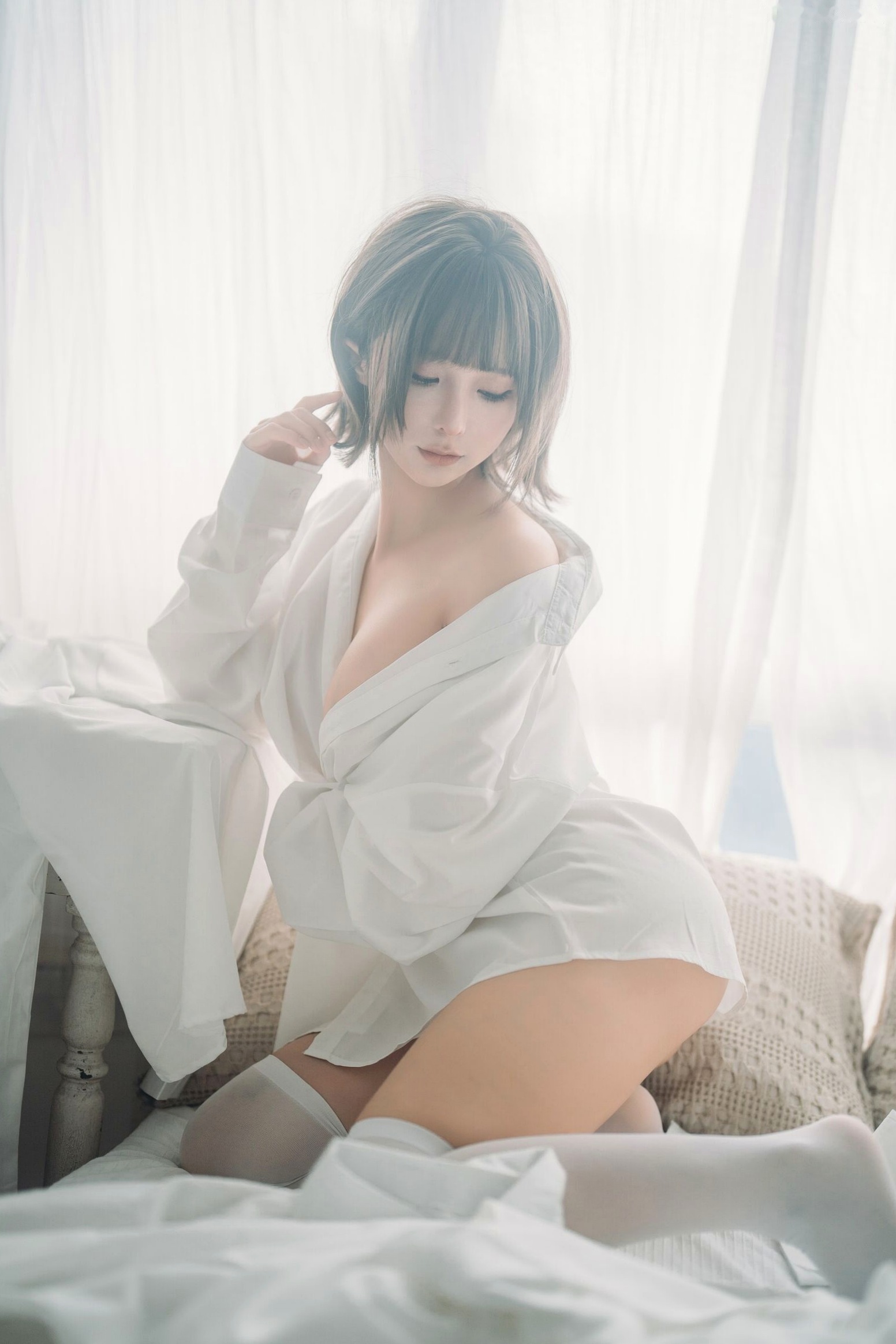 蠢沫沫-衬衫窝 窗边宽松白衬衫清纯性感私房诱惑写真