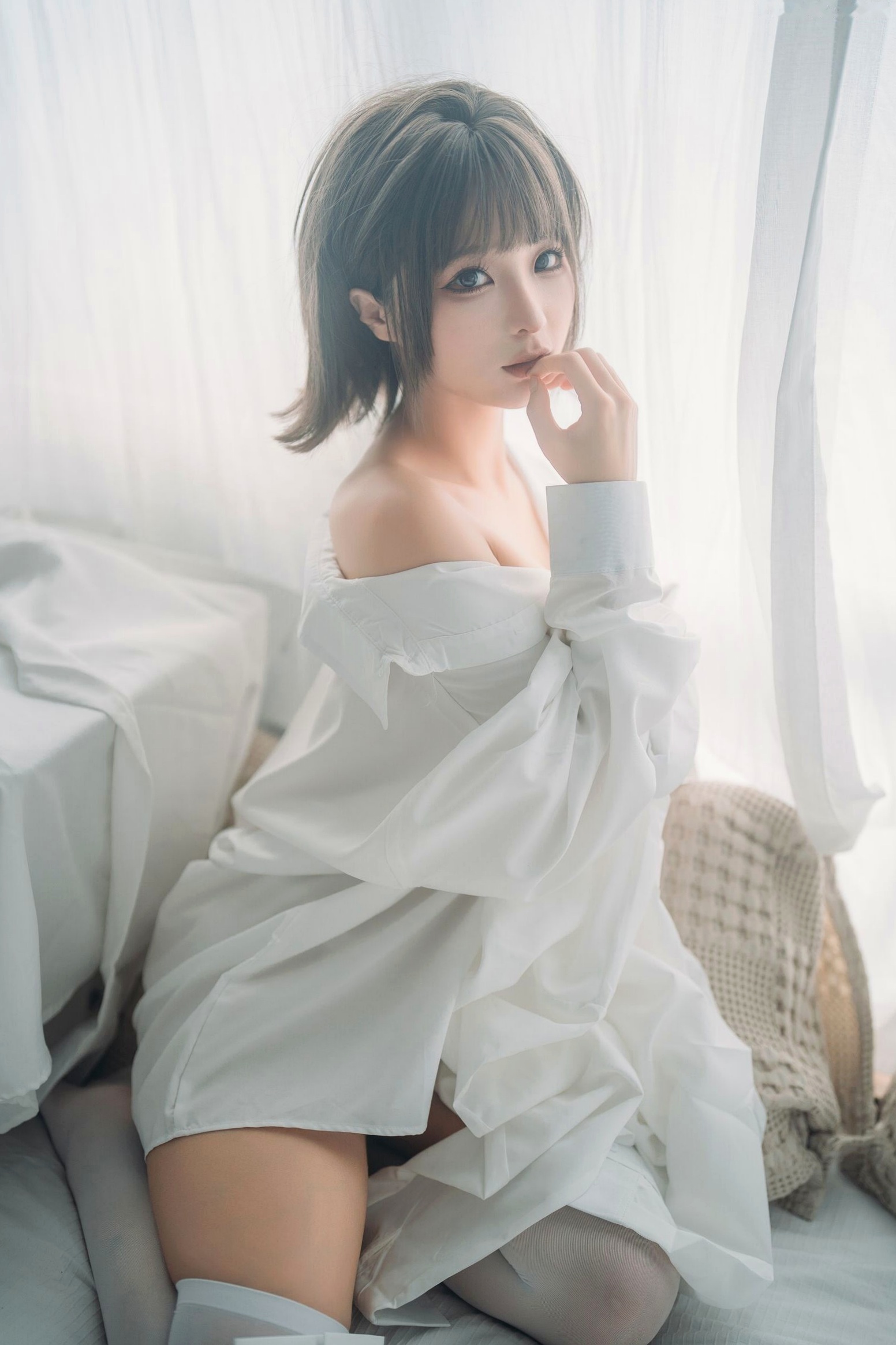 蠢沫沫-衬衫窝 窗边宽松白衬衫清纯性感私房诱惑写真