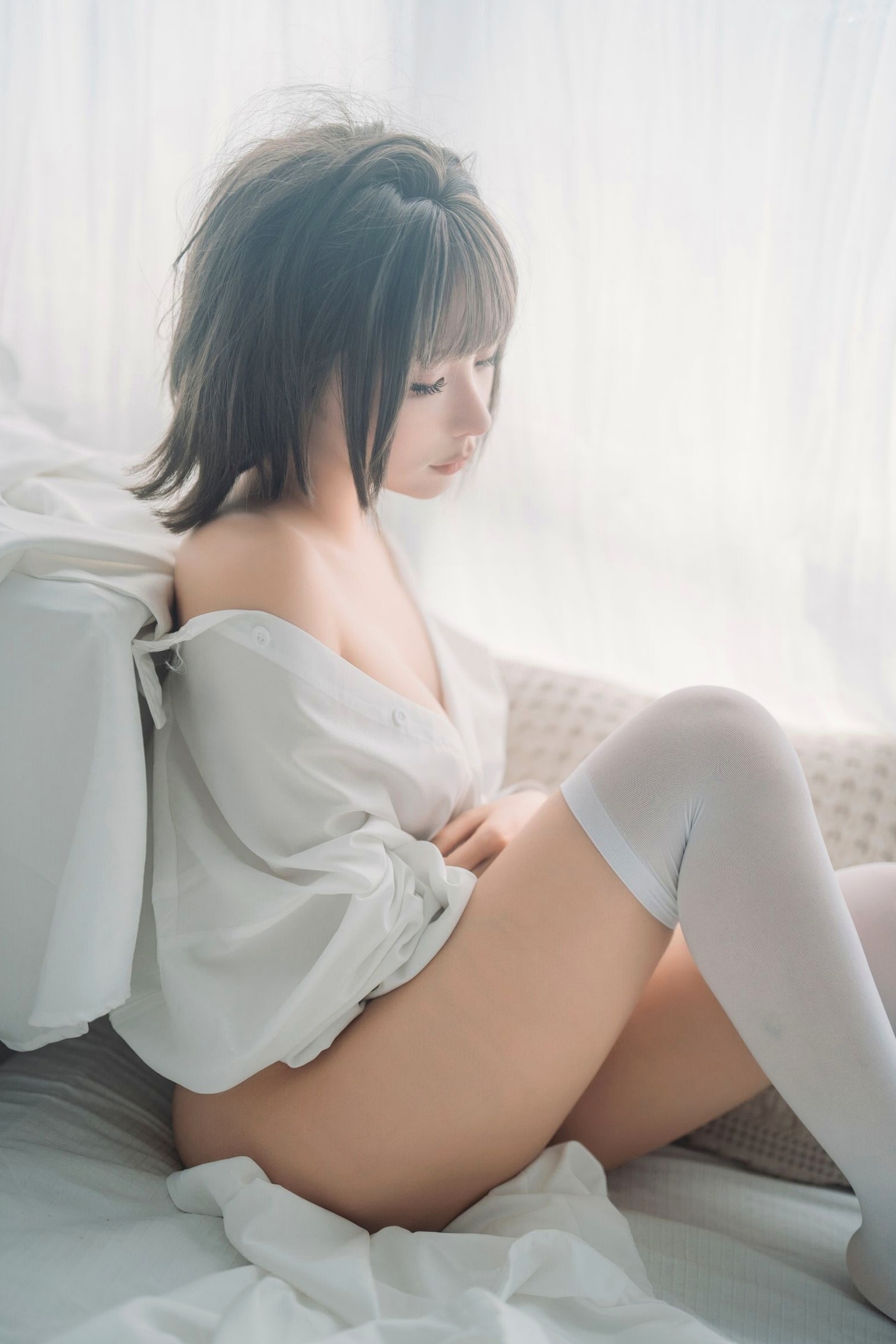 蠢沫沫-衬衫窝 窗边宽松白衬衫清纯性感私房诱惑写真