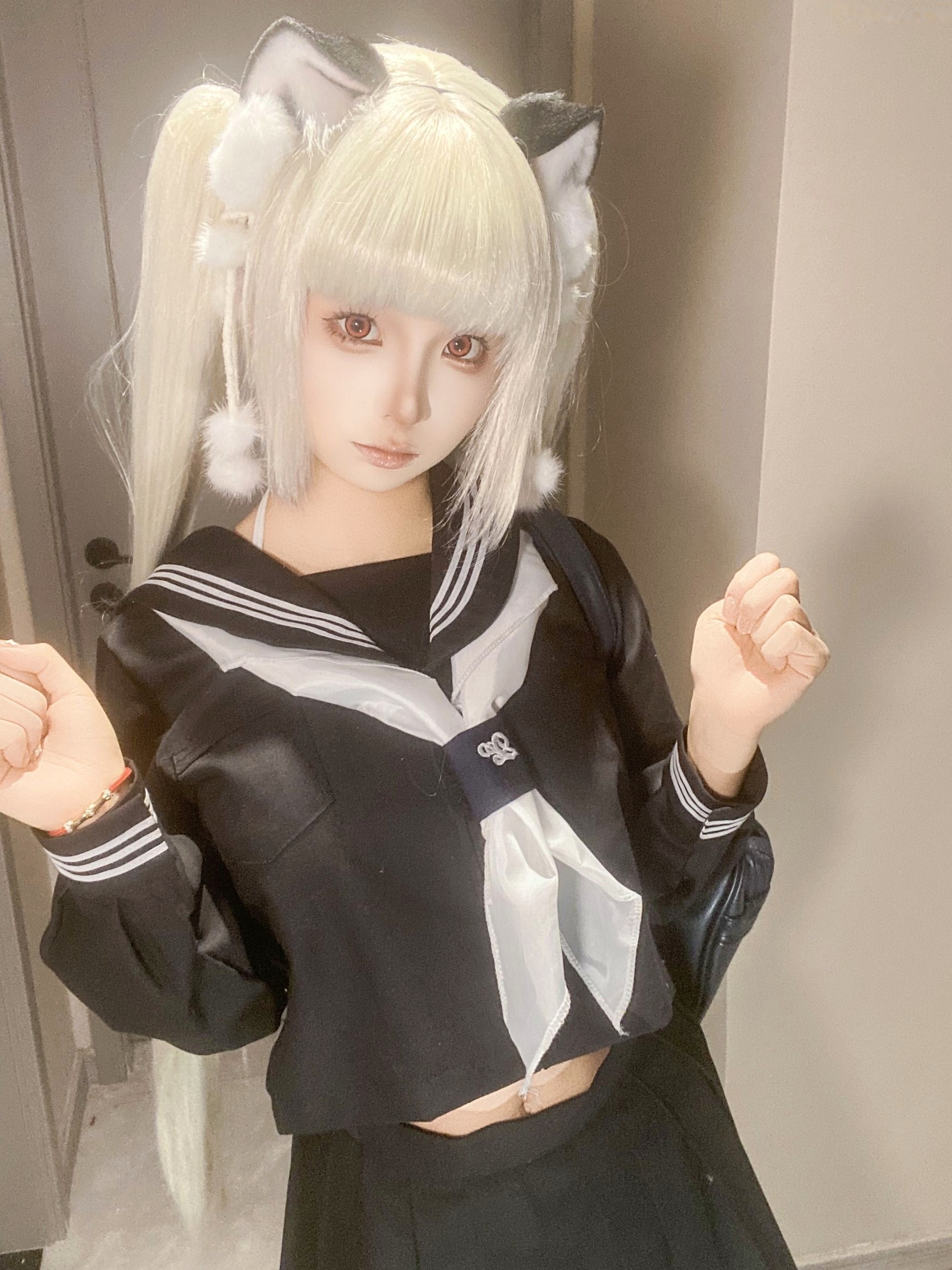 蠢沫沫-7月写真合集 绒绒毛帽蕾丝低胸私房照 萌系童颜巨乳甜美诱惑写真
