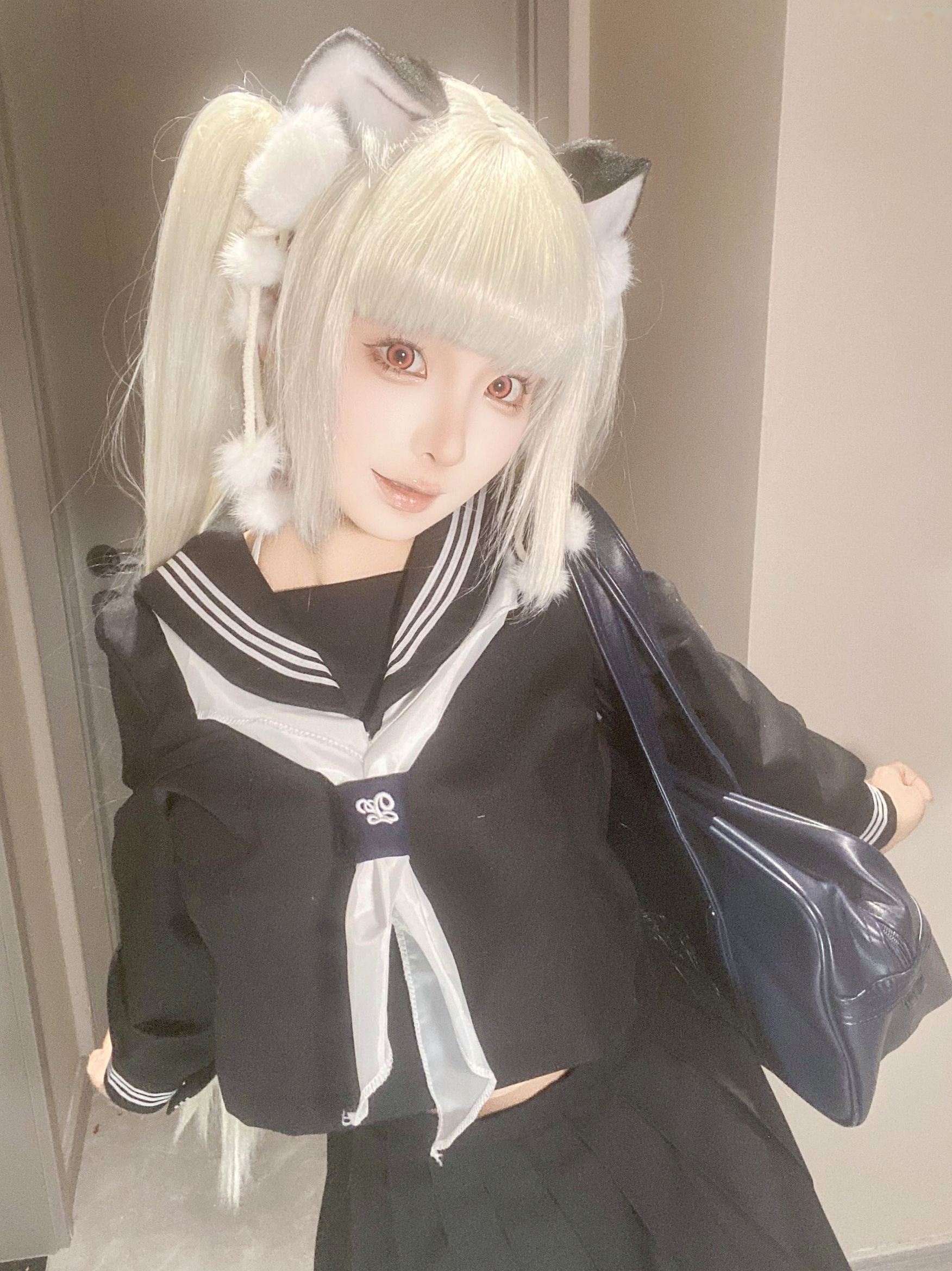 蠢沫沫-7月写真合集 绒绒毛帽蕾丝低胸私房照 萌系童颜巨乳甜美诱惑写真
