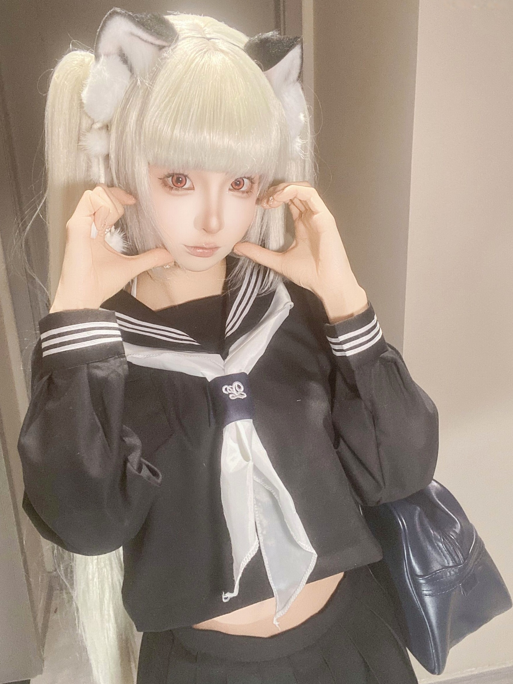 蠢沫沫-7月写真合集 绒绒毛帽蕾丝低胸私房照 萌系童颜巨乳甜美诱惑写真
