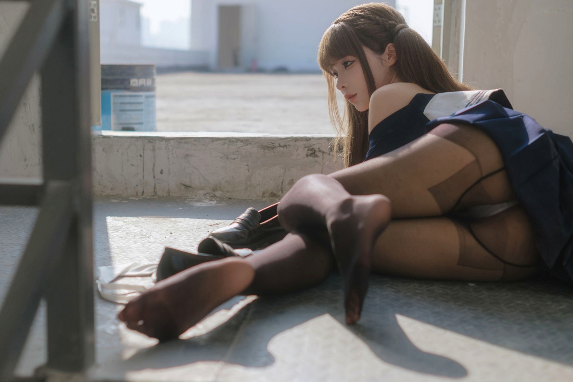 《蠢沫沫-午后-Afternoon》日系水手制服黑丝性感大尺度私房写真