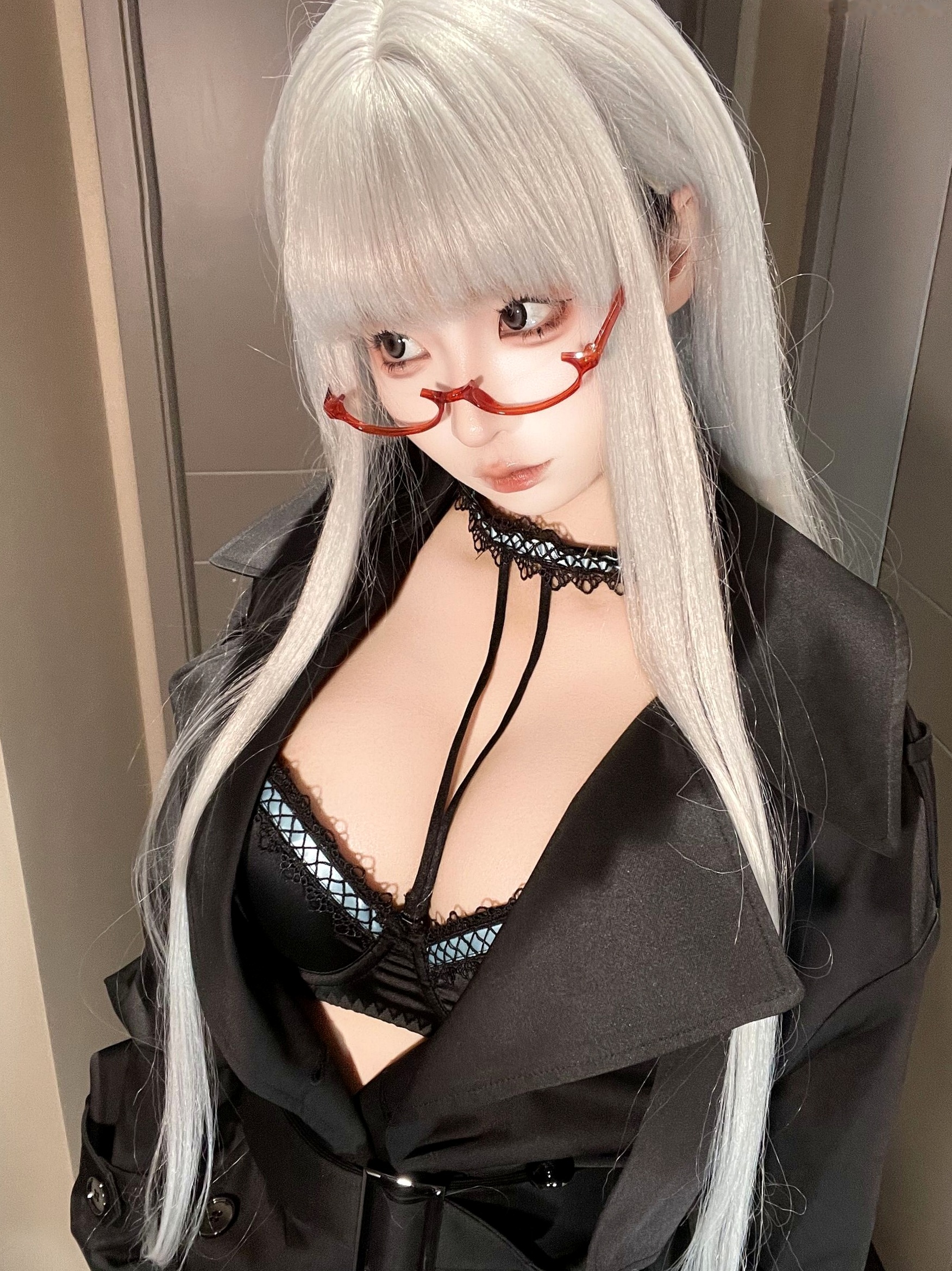蠢沫沫-2025年6月朋友圈自拍合集 萌系猫耳性感Cosplay私房美图