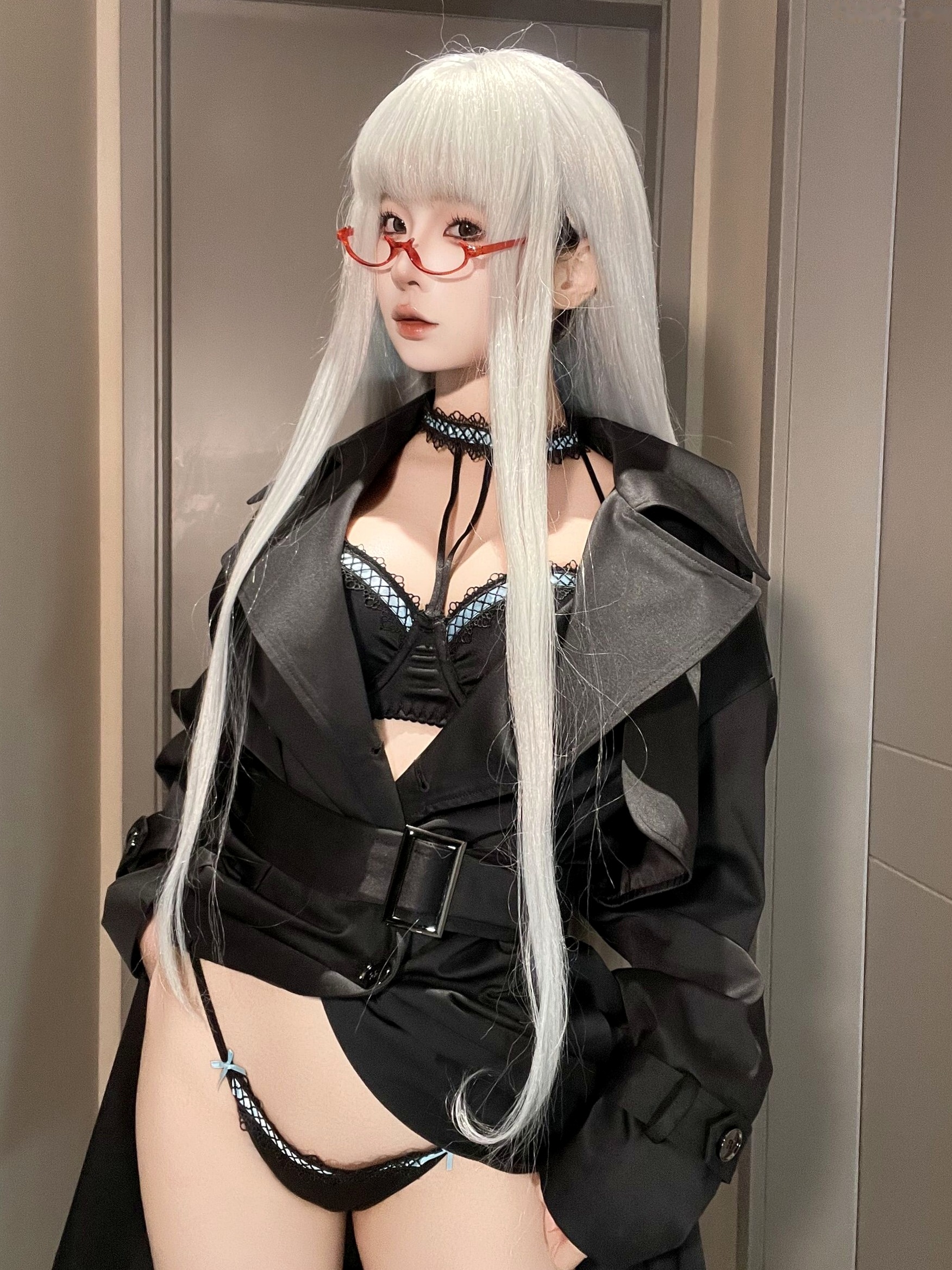蠢沫沫-2025年6月朋友圈自拍合集 萌系猫耳性感Cosplay私房美图
