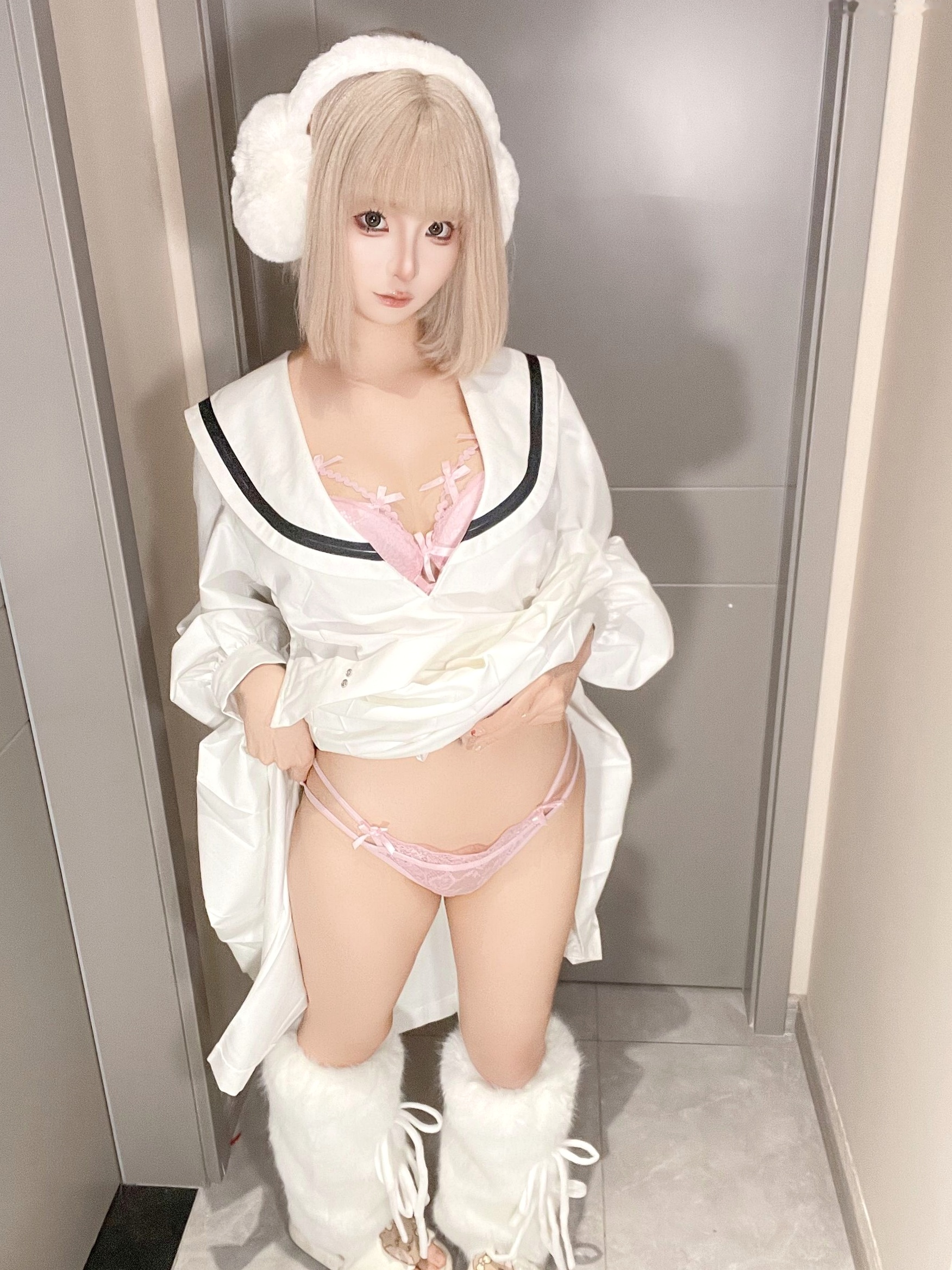 蠢沫沫-2025年6月朋友圈自拍合集 萌系猫耳性感Cosplay私房美图