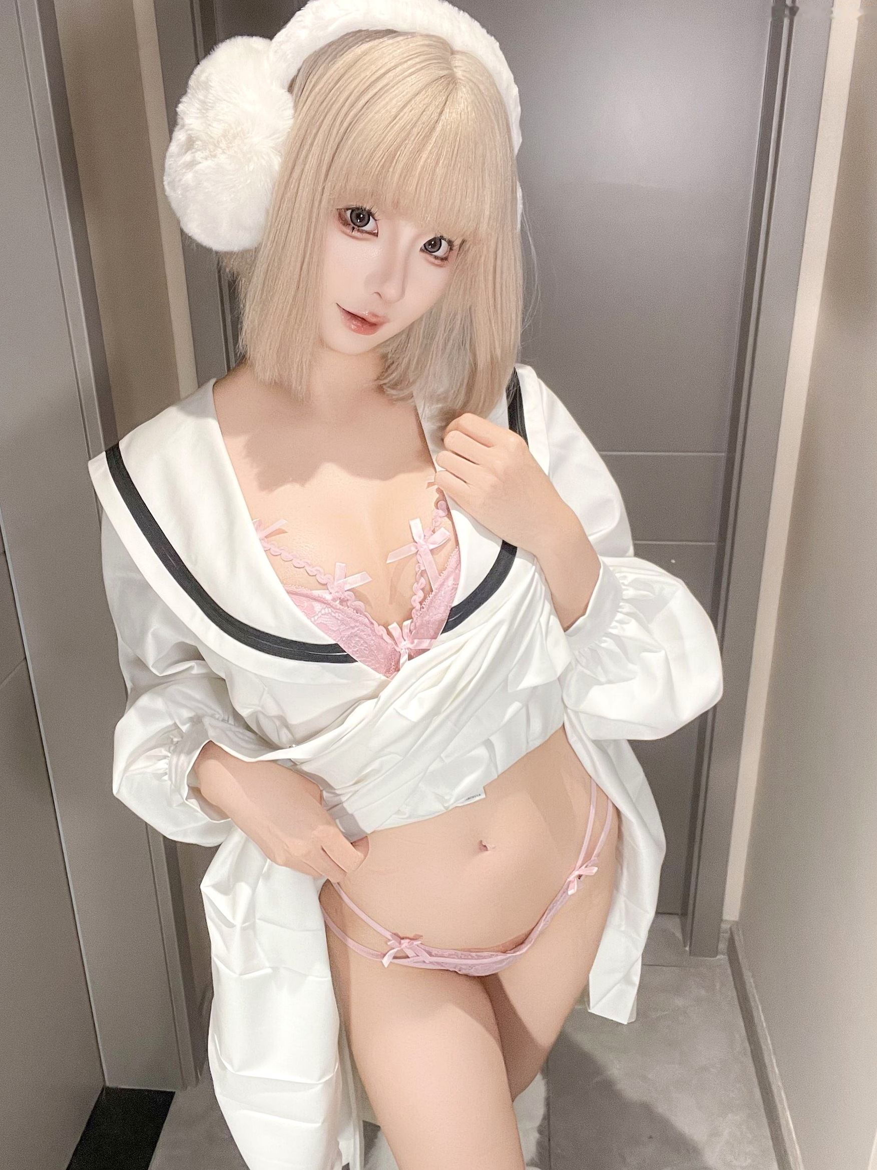 蠢沫沫-2025年6月朋友圈自拍合集 萌系猫耳性感Cosplay私房美图