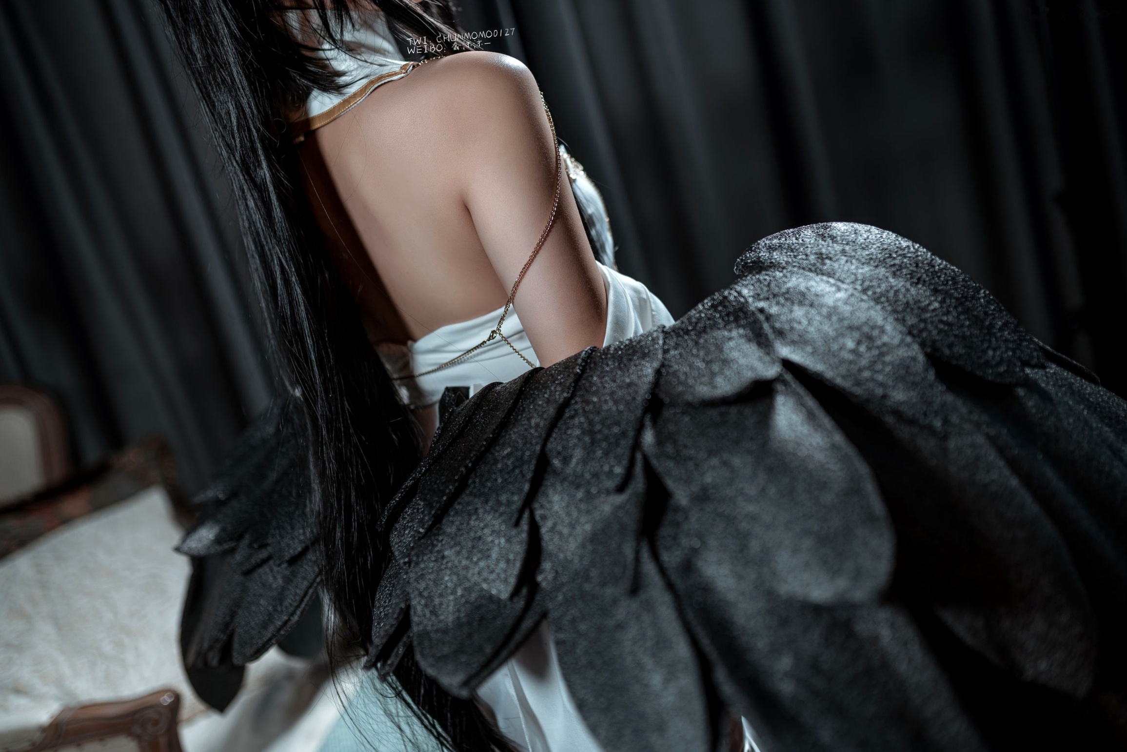 Gallery - 蠢沫沫-085-雅儿贝德原皮:极致还原动漫角色,华丽礼服展现暗黑御姐风,精美私房Cos作品角色扮演私房照冷艳御女郎 - Royal Lady 蠢沫沫女神私房照_秀色女神