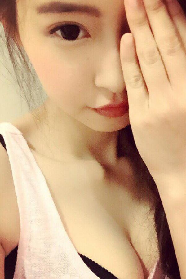 Hana Lin  Hana Lin 娃娃脸正妹可爱的外表有著惊人美胸第6张图片
