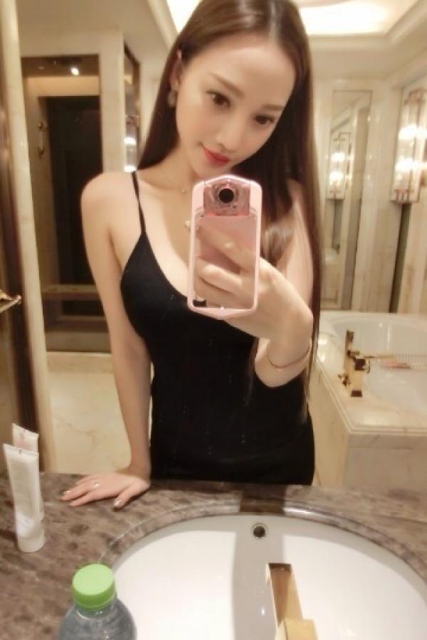 林娜冰  林娜冰icily 完美身材性感私房照诱惑写真图第20张图片