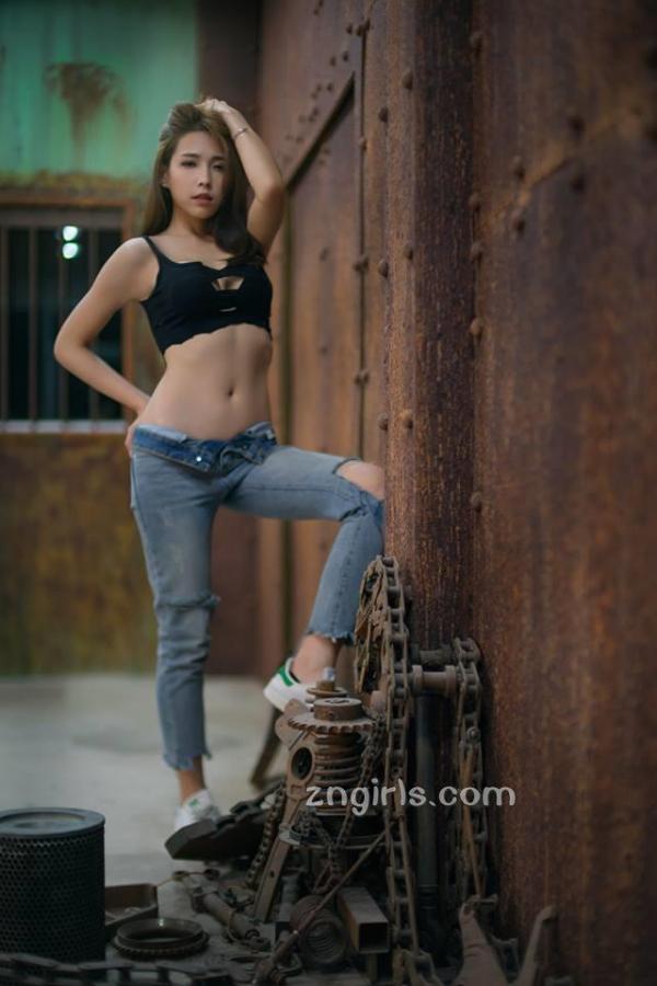 Soraya Suttawas MayTal 泰国混血妹子Soraya Suttawas 雪白肌肤时尚高雅第77张图片