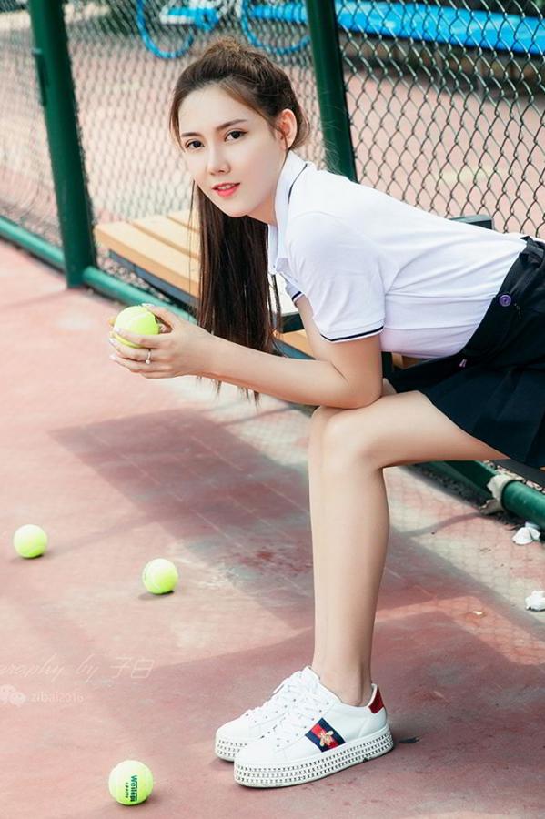 冯雪娇SIR  [TouTiao头条女神]高清写真图 2019.07.13 我是网球美少女 莎伦第21张图片