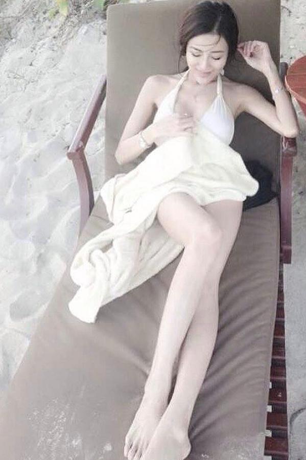 Jessica Hkusau  Jessica Hkusau- 气质美腿女神超正身材第11张图片