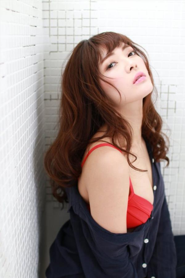 MEGMY  MEGMY- 日本美女理发师引注目第35张图片