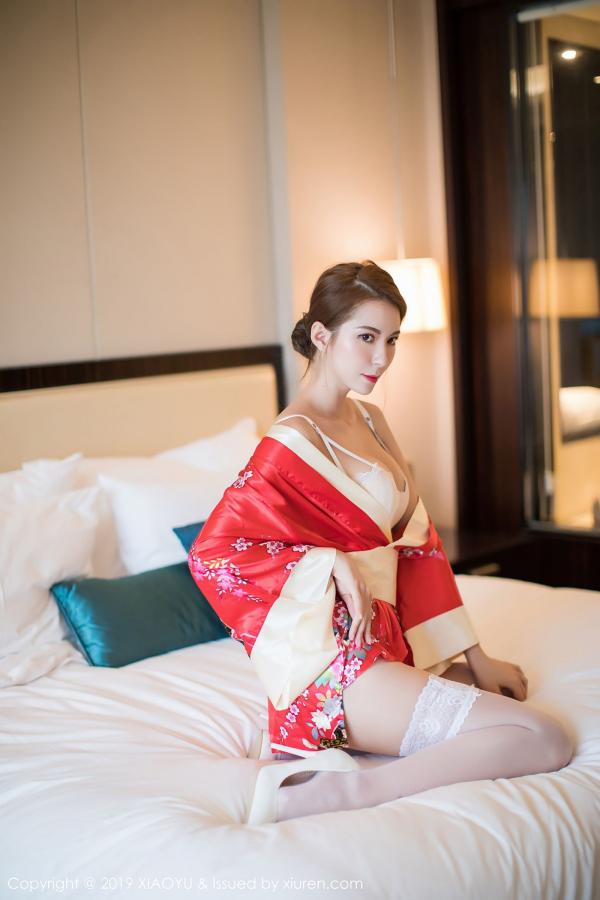 陈良玲  气质女神carry 性感和服蕾丝美腿第3张图片