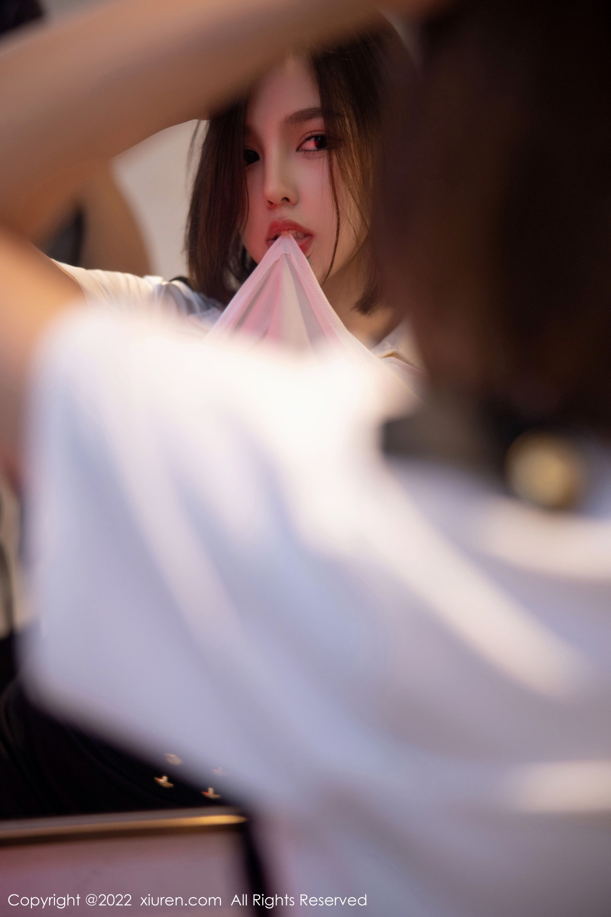 [XiuRen]高清写真图 2022.11.07 No.5815 美羊羊 黑丝美腿