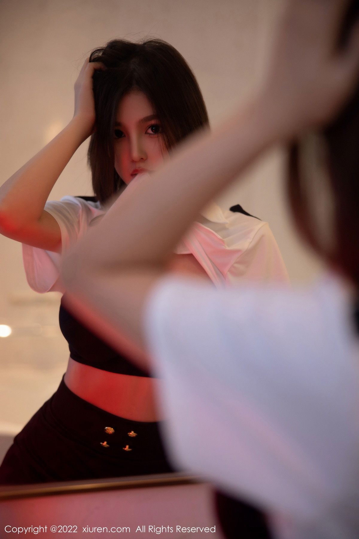 [XiuRen]高清写真图 2022.11.07 No.5815 美羊羊 黑丝美腿