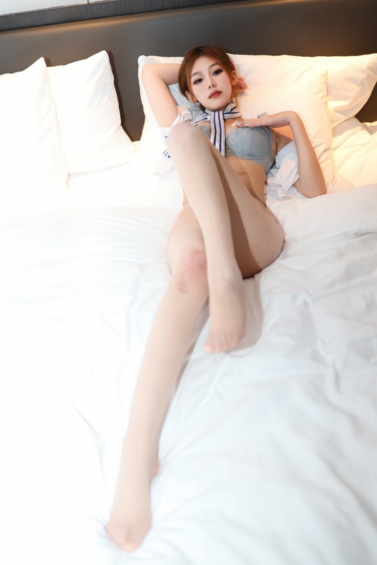 [XiuRen]高清写真图 2023.01.30 No.6187 早川京子 新人制服
