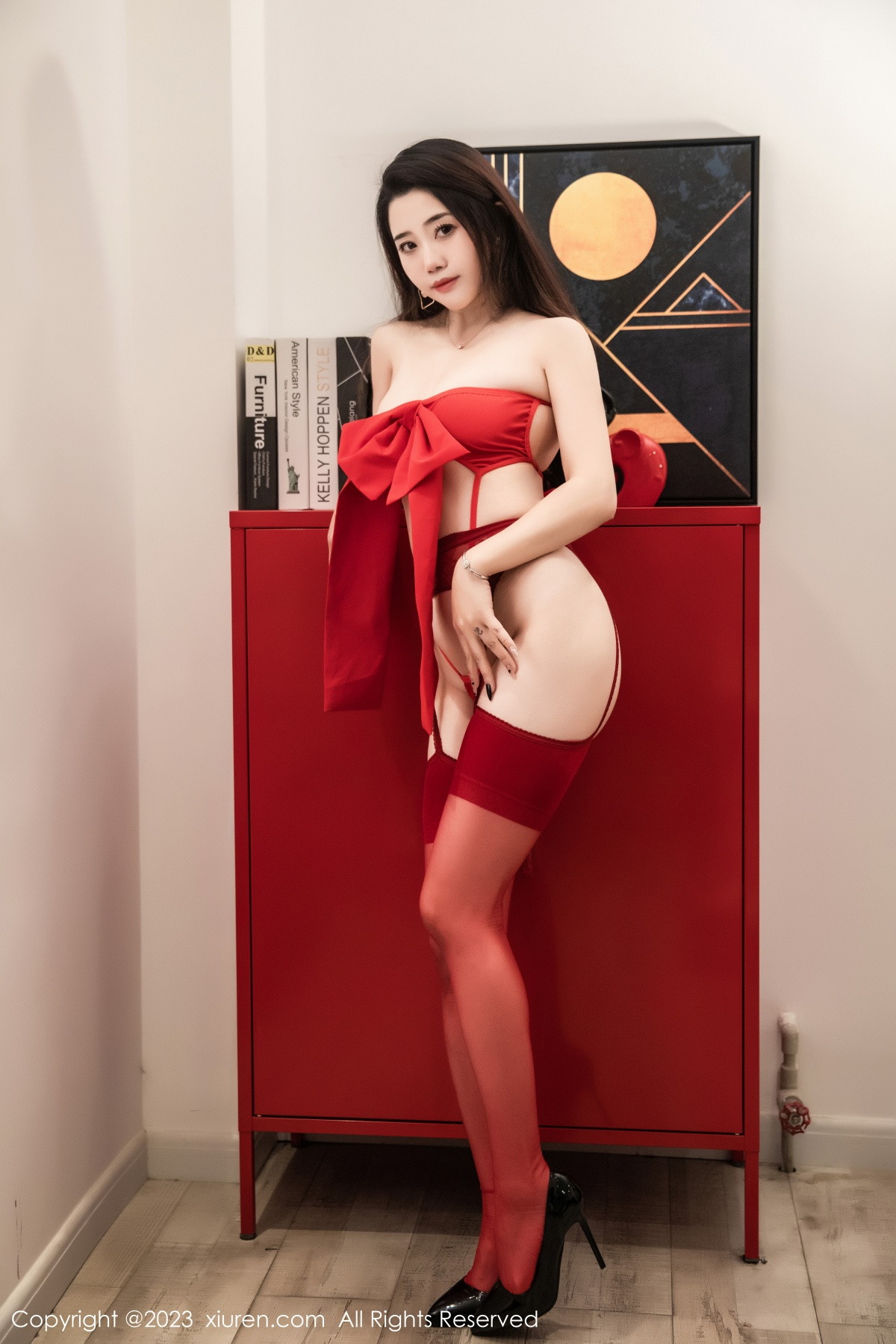 [XiuRen]高清写真图 2023.02.09 No.6238 严利娅Yuliya 丝袜美腿