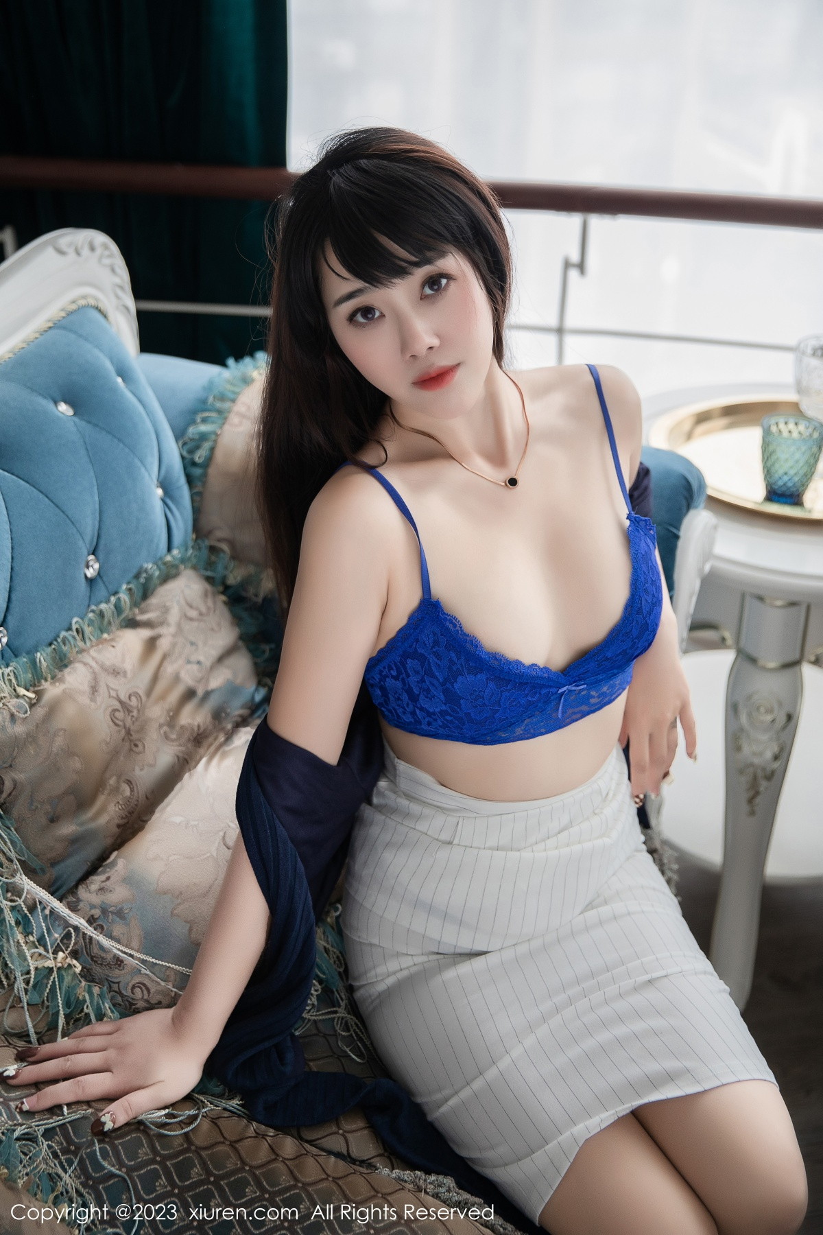 [XiuRen]高清写真图 2023.02.16 No.6272 严利娅Yuliya 短裙美腿