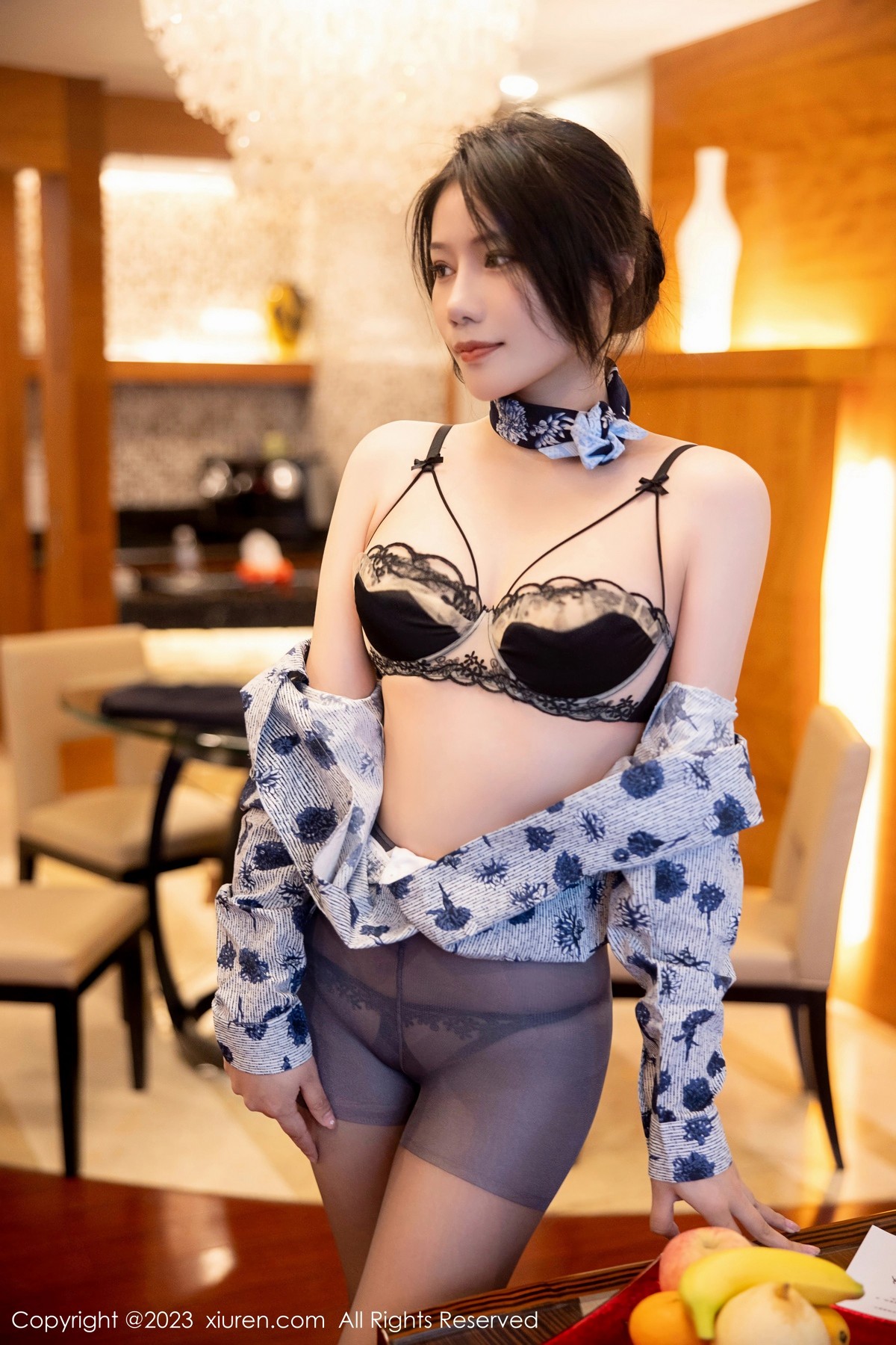 [XiuRen]高清写真图 2023.03.01 No.6338 王楚璇 制服短裙