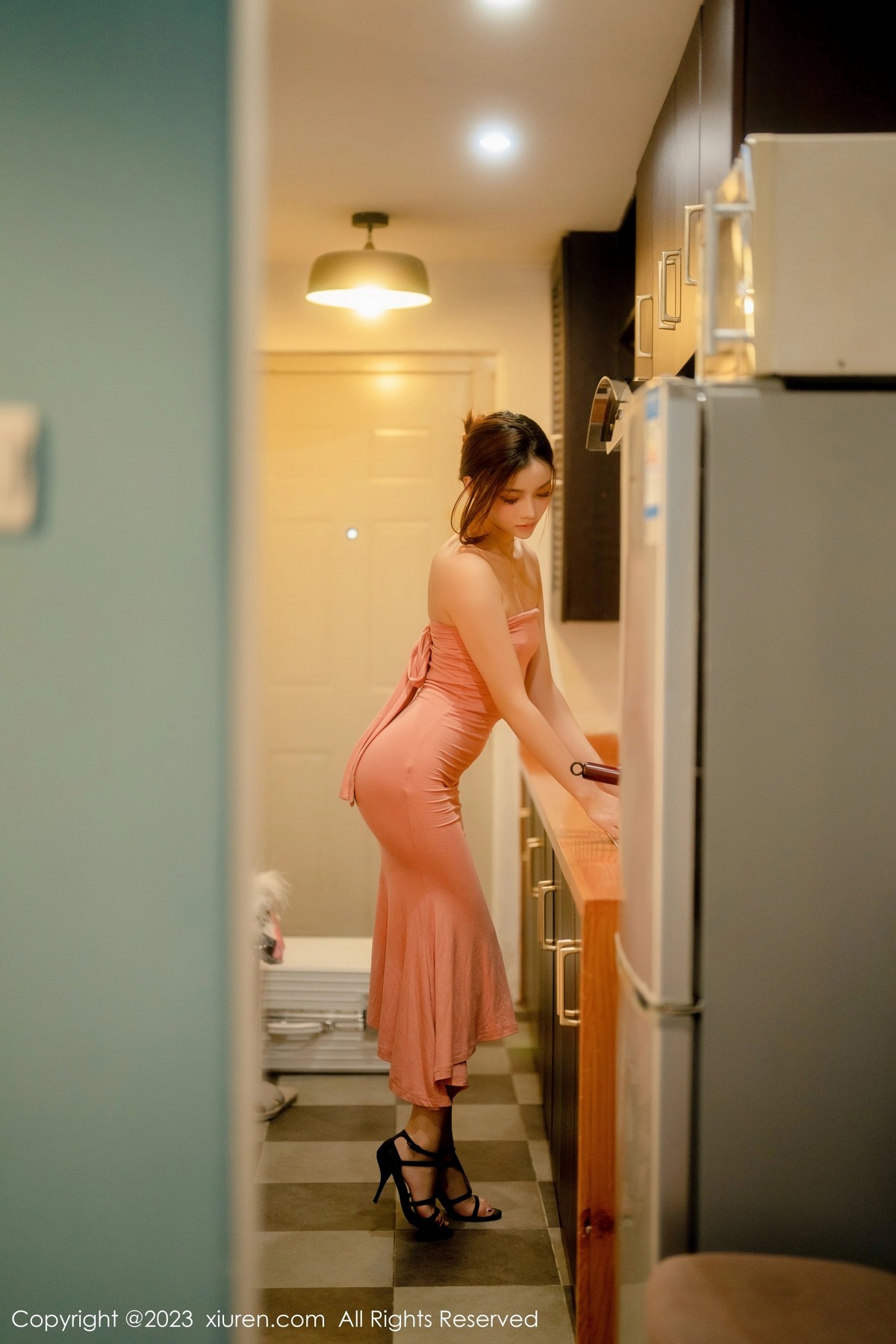 [XiuRen]高清写真图 2023.03.20 No.6437 加朵babe 美腿丝袜