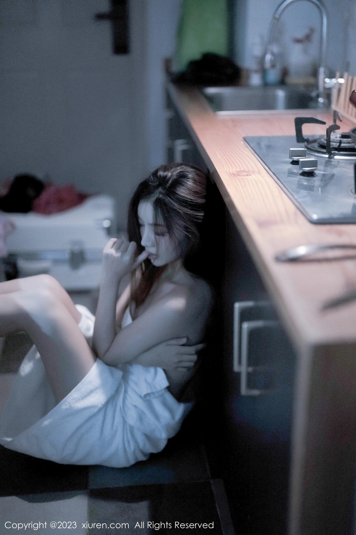 [XiuRen]高清写真图 2023.03.20 No.6437 加朵babe 美腿丝袜
