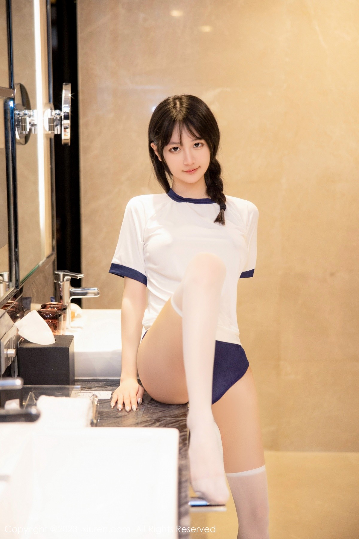 [XiuRen]高清写真图 2023.03.21 No.6447 谢小蒽 丝袜美腿