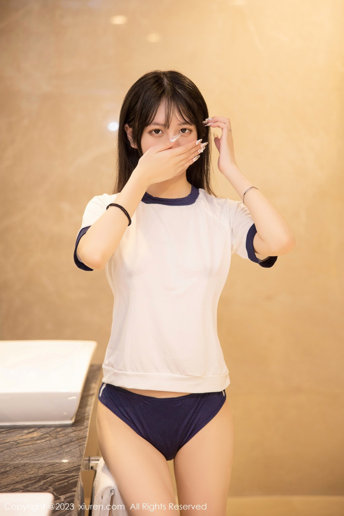 [XiuRen]高清写真图 2023.03.21 No.6447 谢小蒽 丝袜美腿