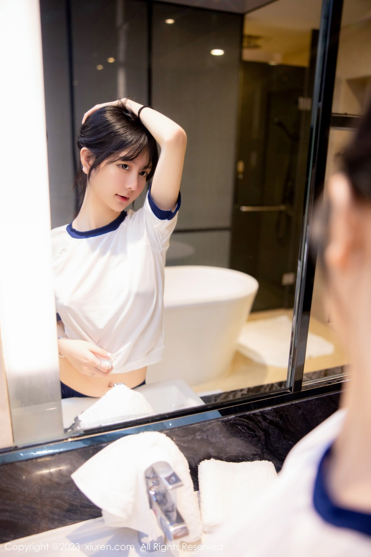 [XiuRen]高清写真图 2023.03.21 No.6447 谢小蒽 丝袜美腿