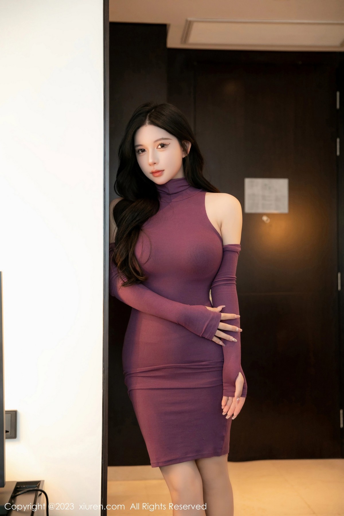 [XiuRen]高清写真图 2023.03.24 No.6469 林珊珊 丝袜美腿