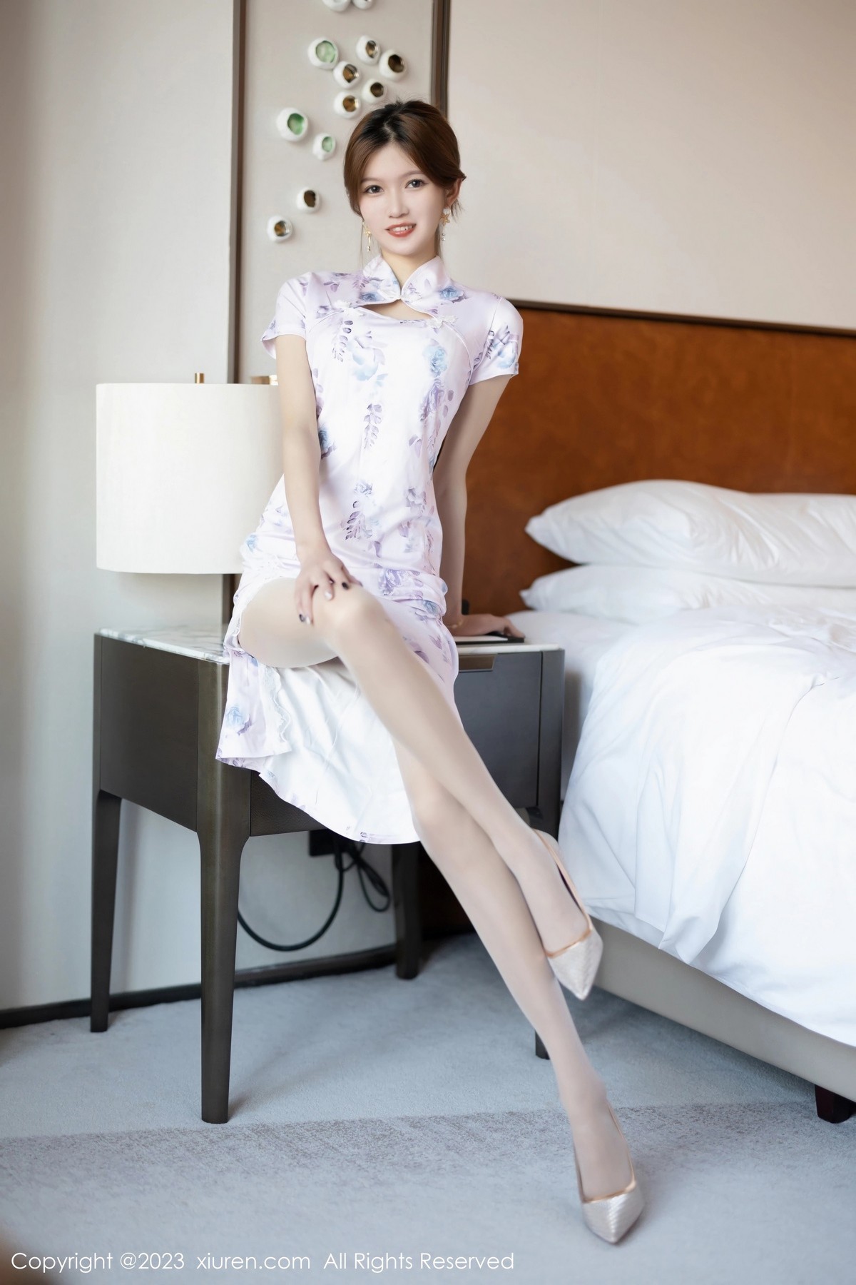 [XiuRen]高清写真图 2023.04.18 No.6591 程程程- 旗袍美腿