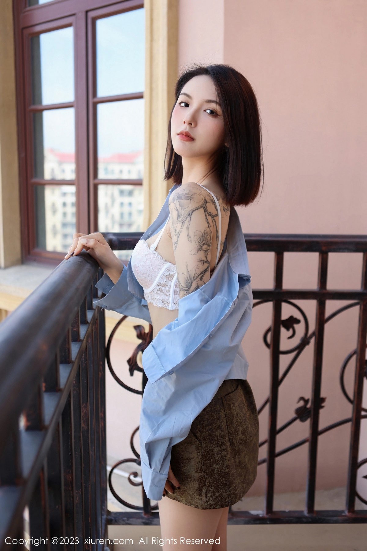 [XiuRen]高清写真图 2023.04.28 No.6661 乔一一 短裙美腿